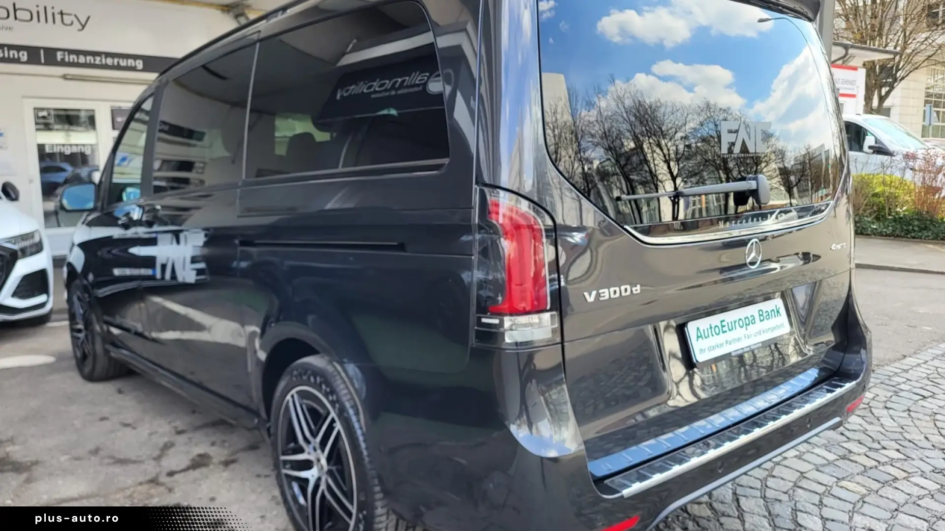 Mercedes-Benz V 300 d AVANTGARDE 4MATIC lang AMG