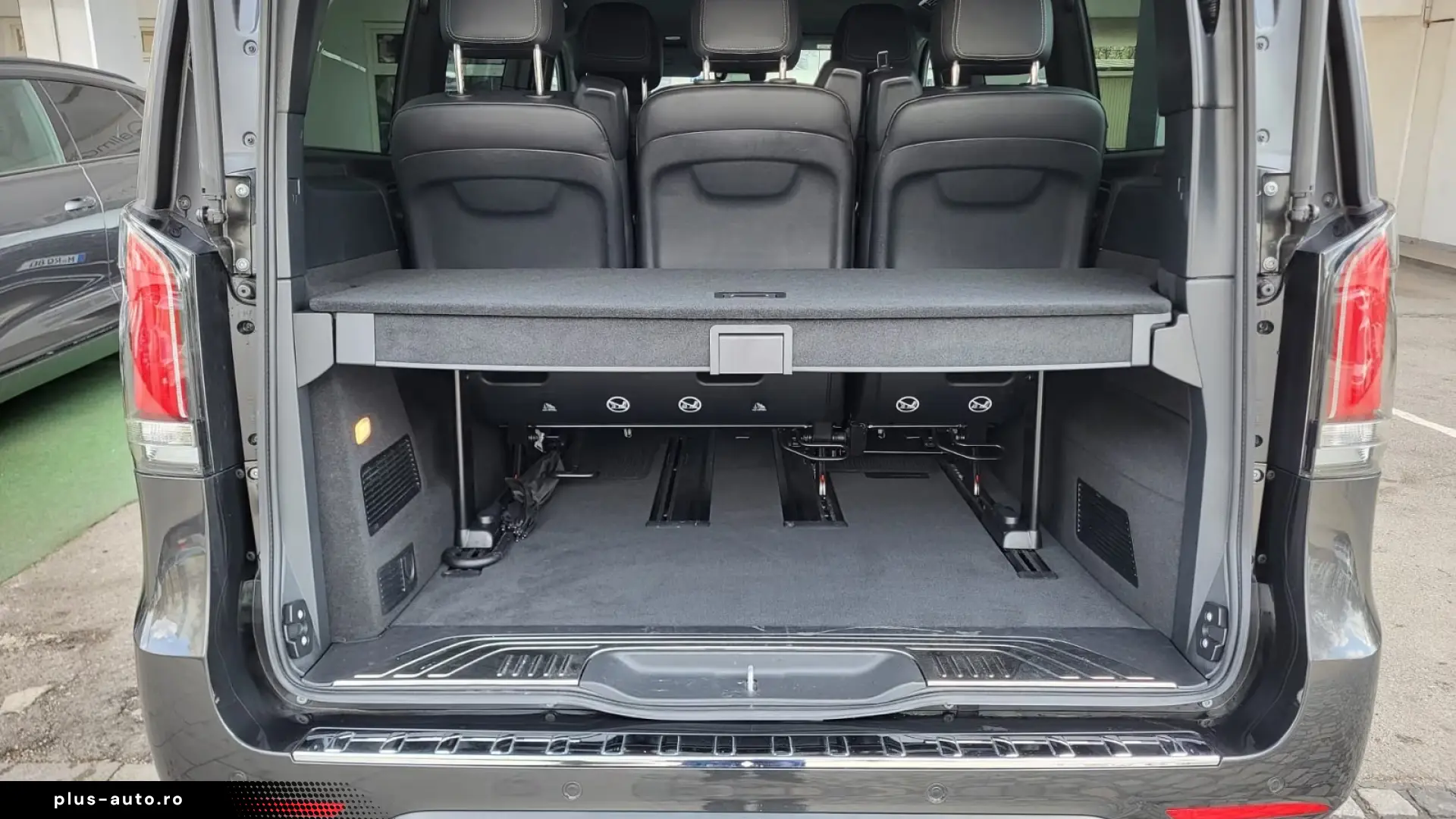Mercedes-Benz V 300 d AVANTGARDE 4MATIC lang AMG