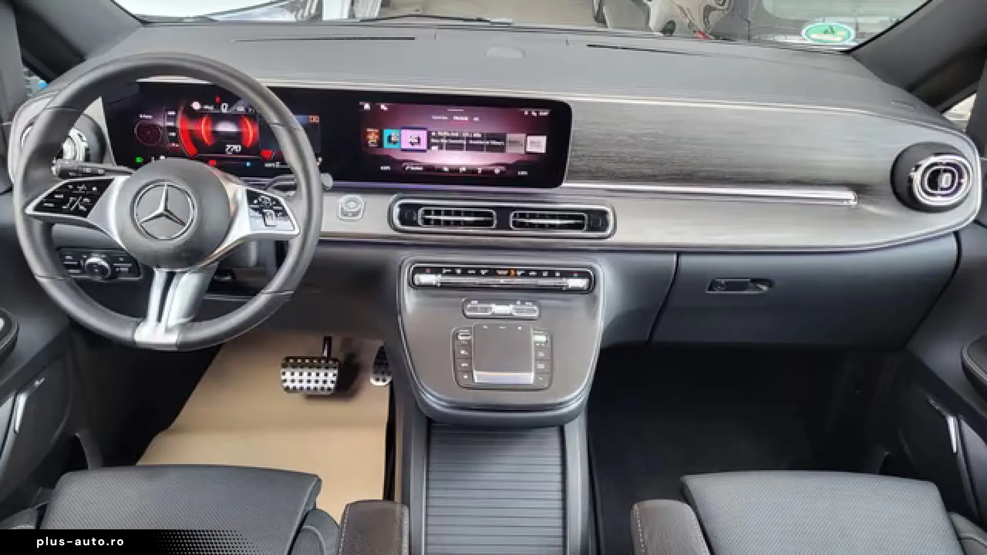 Mercedes-Benz V 300 d AVANTGARDE 4MATIC lang AMG
