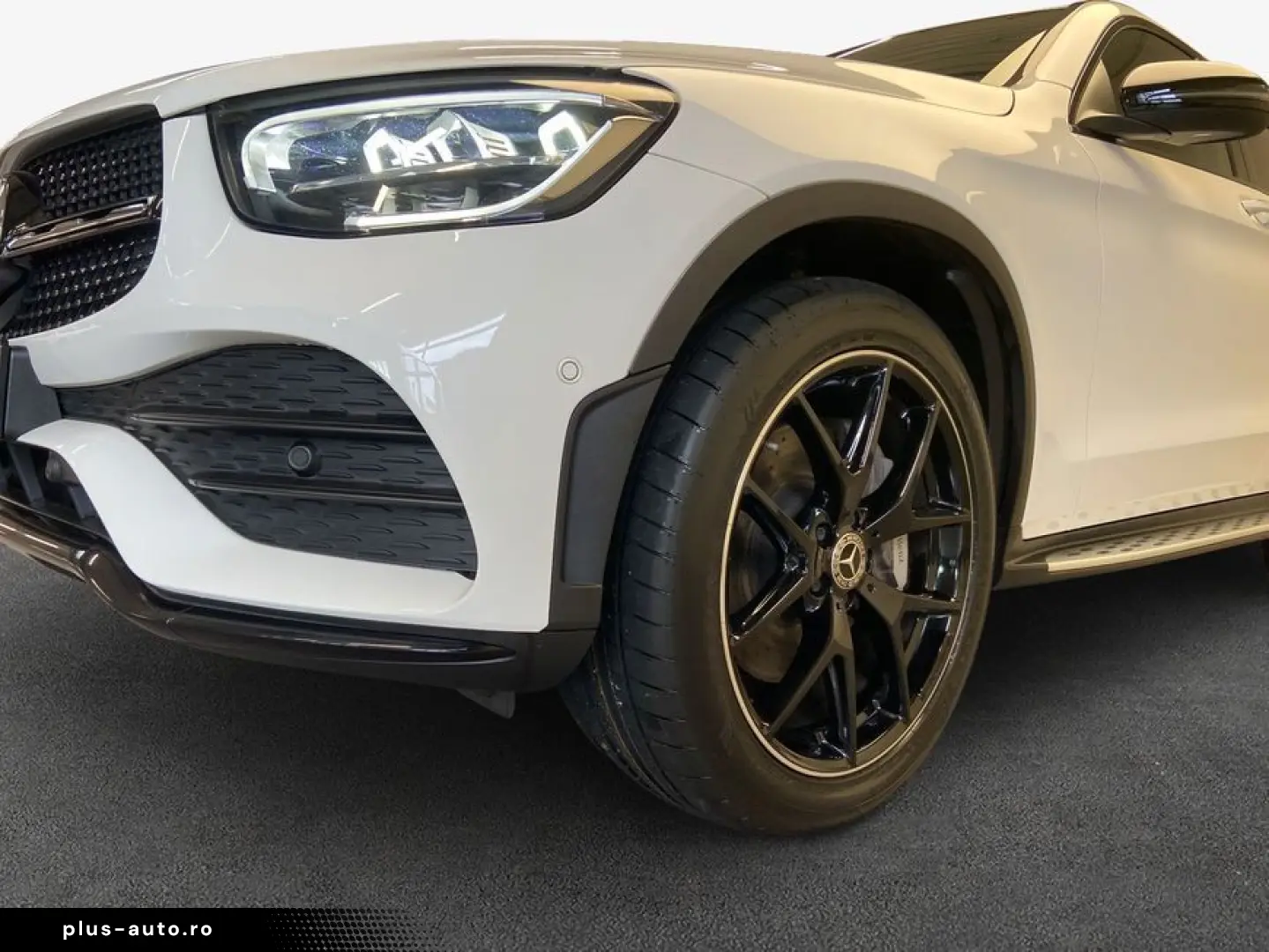 MERCEDES-BENZ GLC 300 d 4M Coupe AMG Plus Sound HighEnd MBUX
