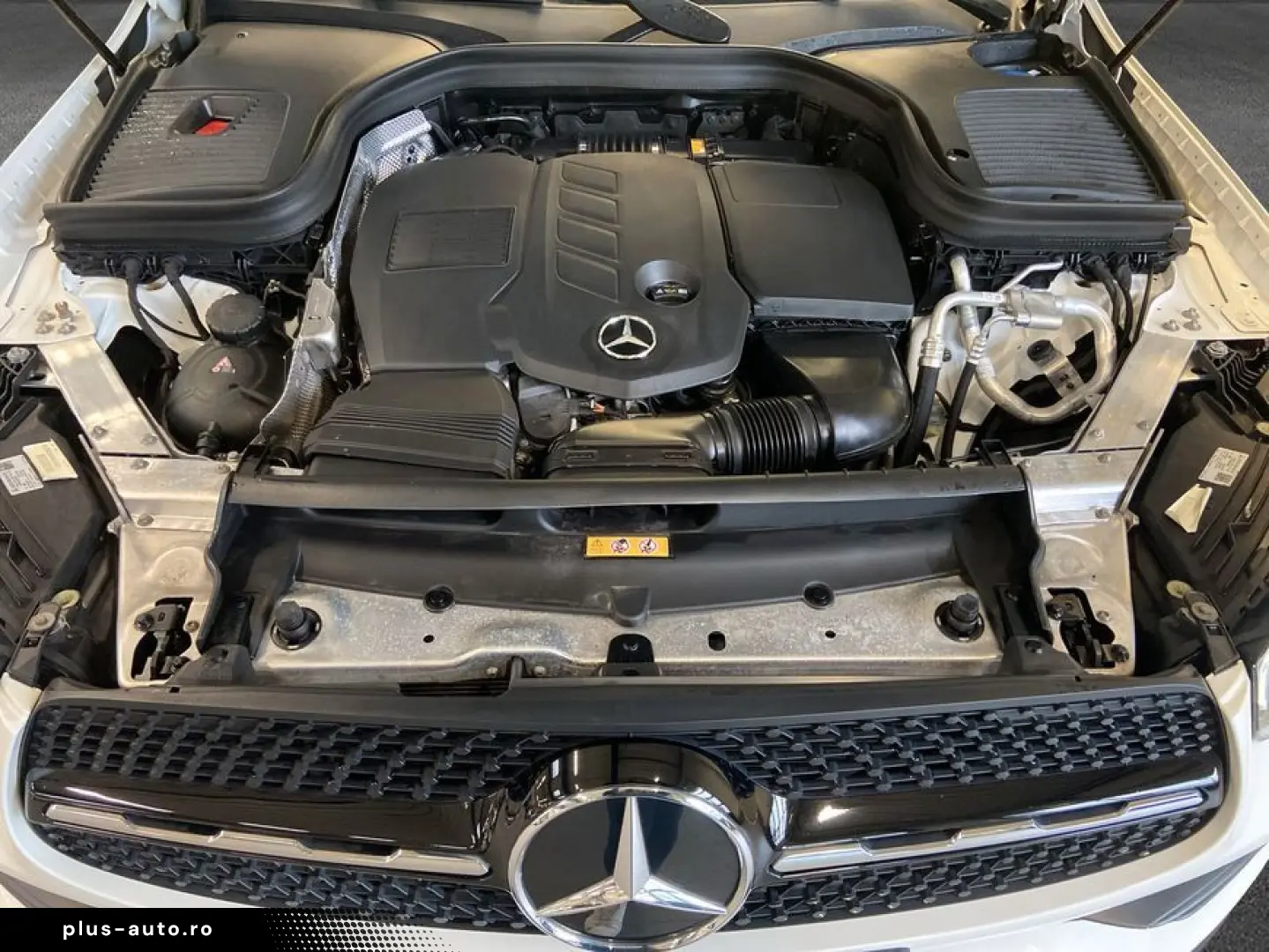 MERCEDES-BENZ GLC 300 d 4M Coupe AMG Plus Sound HighEnd MBUX