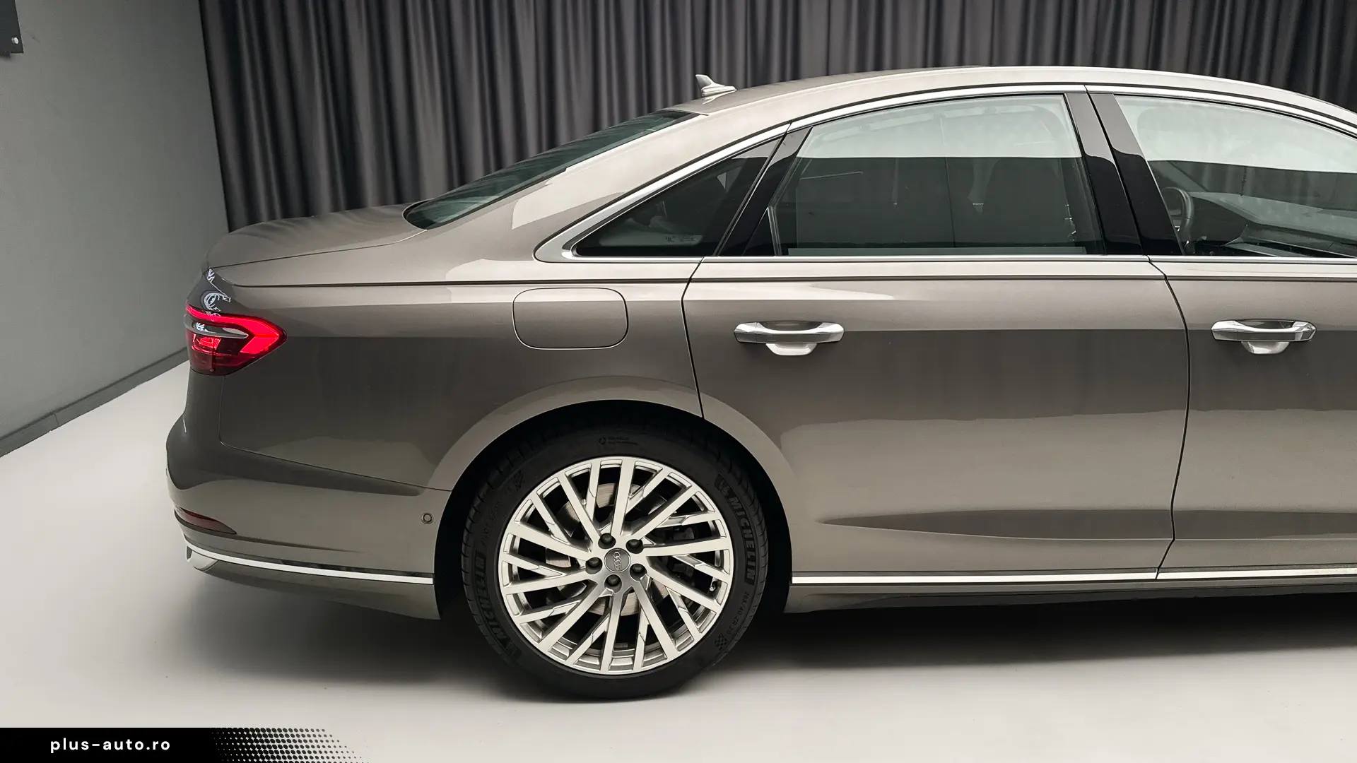 Audi A8 60 TFSIe