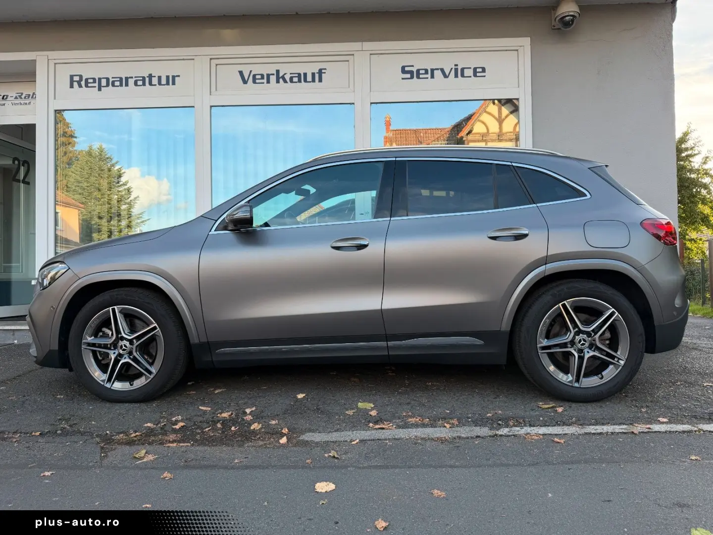 MERCEDES-BENZ GLA 250 4M AMG PremiumPlus  StHz MAGNO Technik
