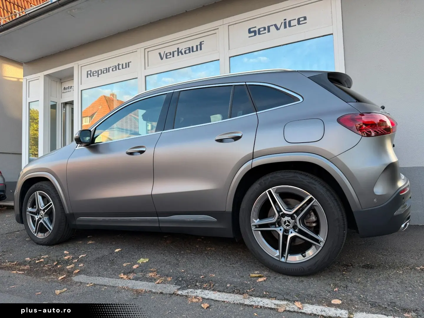 MERCEDES-BENZ GLA 250 4M AMG PremiumPlus  StHz MAGNO Technik