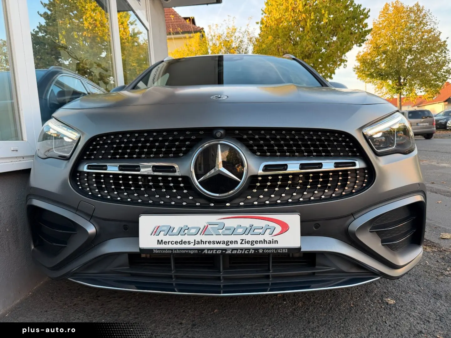 MERCEDES-BENZ GLA 250 4M AMG PremiumPlus  StHz MAGNO Technik
