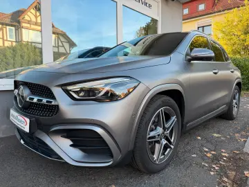 MERCEDES-BENZ GLA 250 4M AMG PremiumPlus  StHz MAGNO Technik