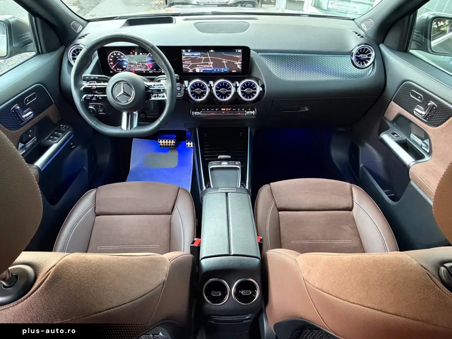 MERCEDES-BENZ GLA 250 4M AMG PremiumPlus  StHz MAGNO Technik