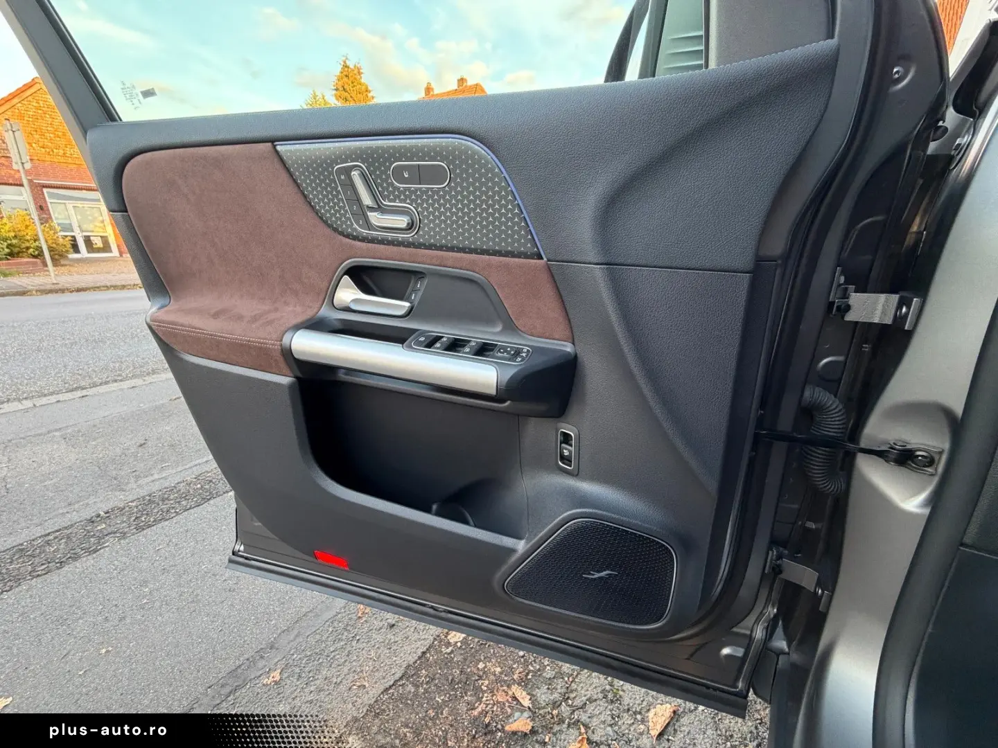MERCEDES-BENZ GLA 250 4M AMG PremiumPlus  StHz MAGNO Technik
