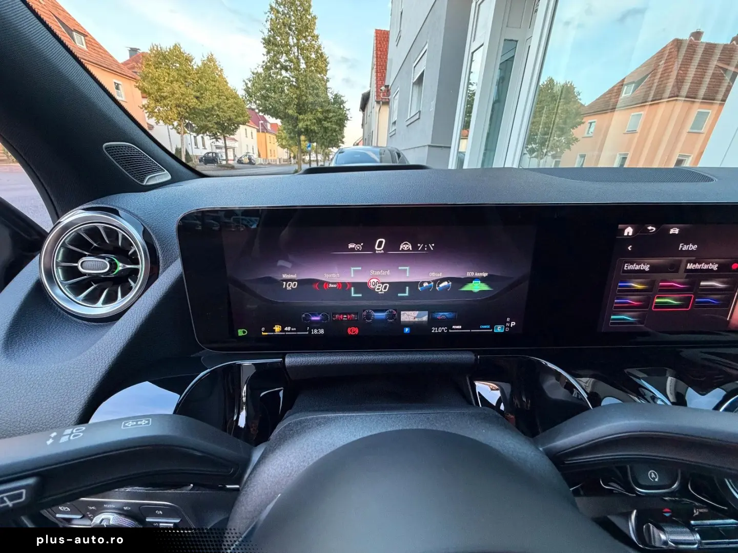 MERCEDES-BENZ GLA 250 4M AMG PremiumPlus  StHz MAGNO Technik