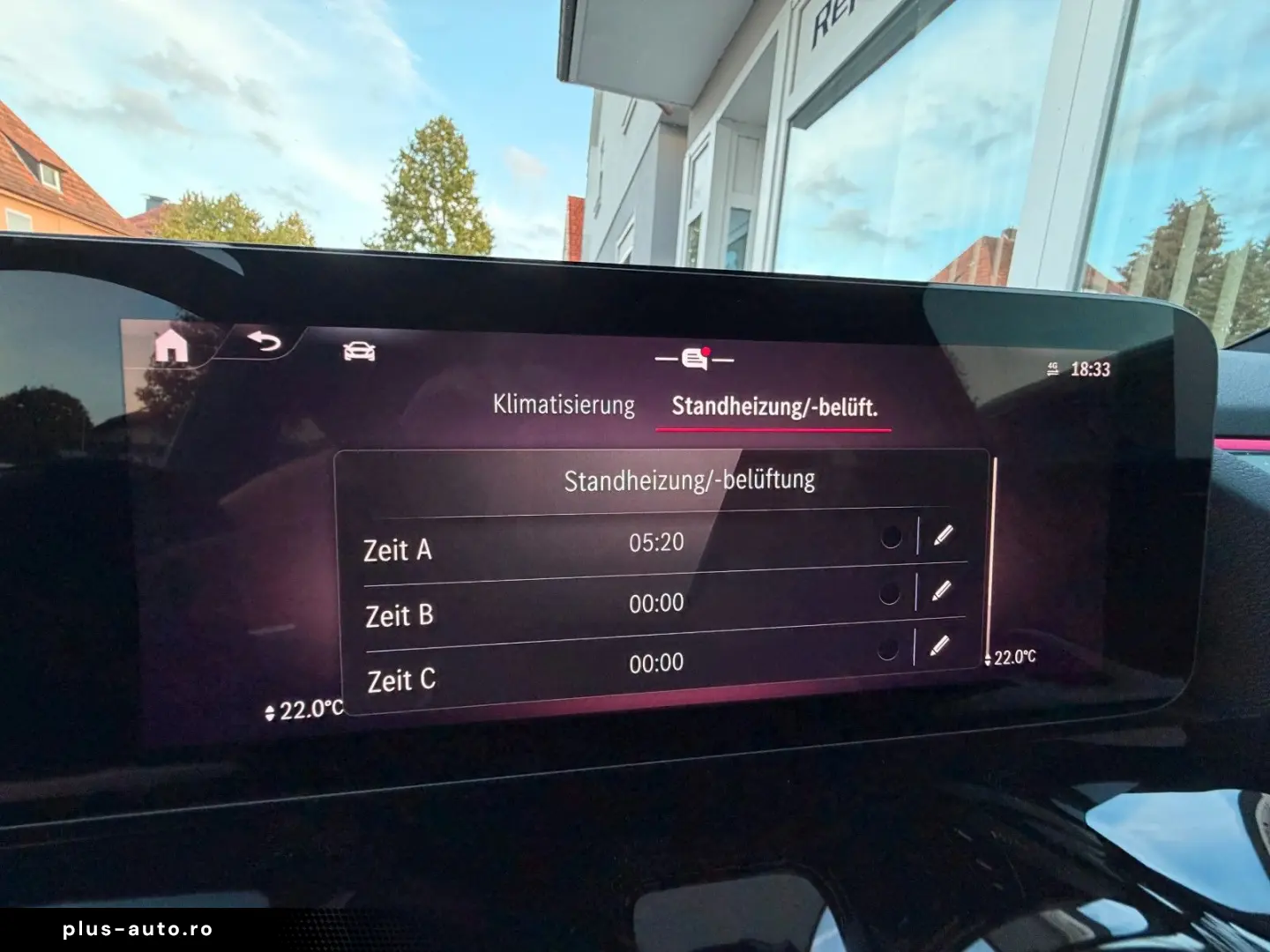 MERCEDES-BENZ GLA 250 4M AMG PremiumPlus  StHz MAGNO Technik