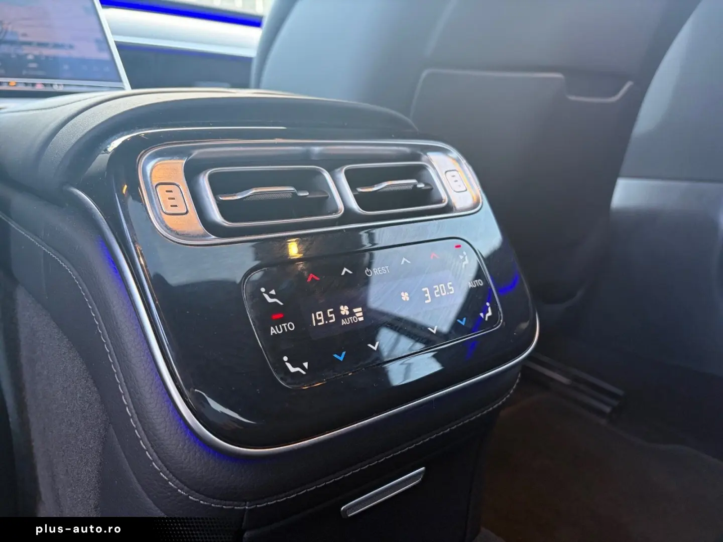MERCEDES-BENZ S 500 4M  BURM AIRM PANO SITZKL HUD MEMO STHZ
