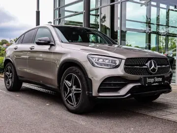 MERCEDES-BENZ GLC 300 d 4M Coupé AMG Air-Body Tempomat HUD