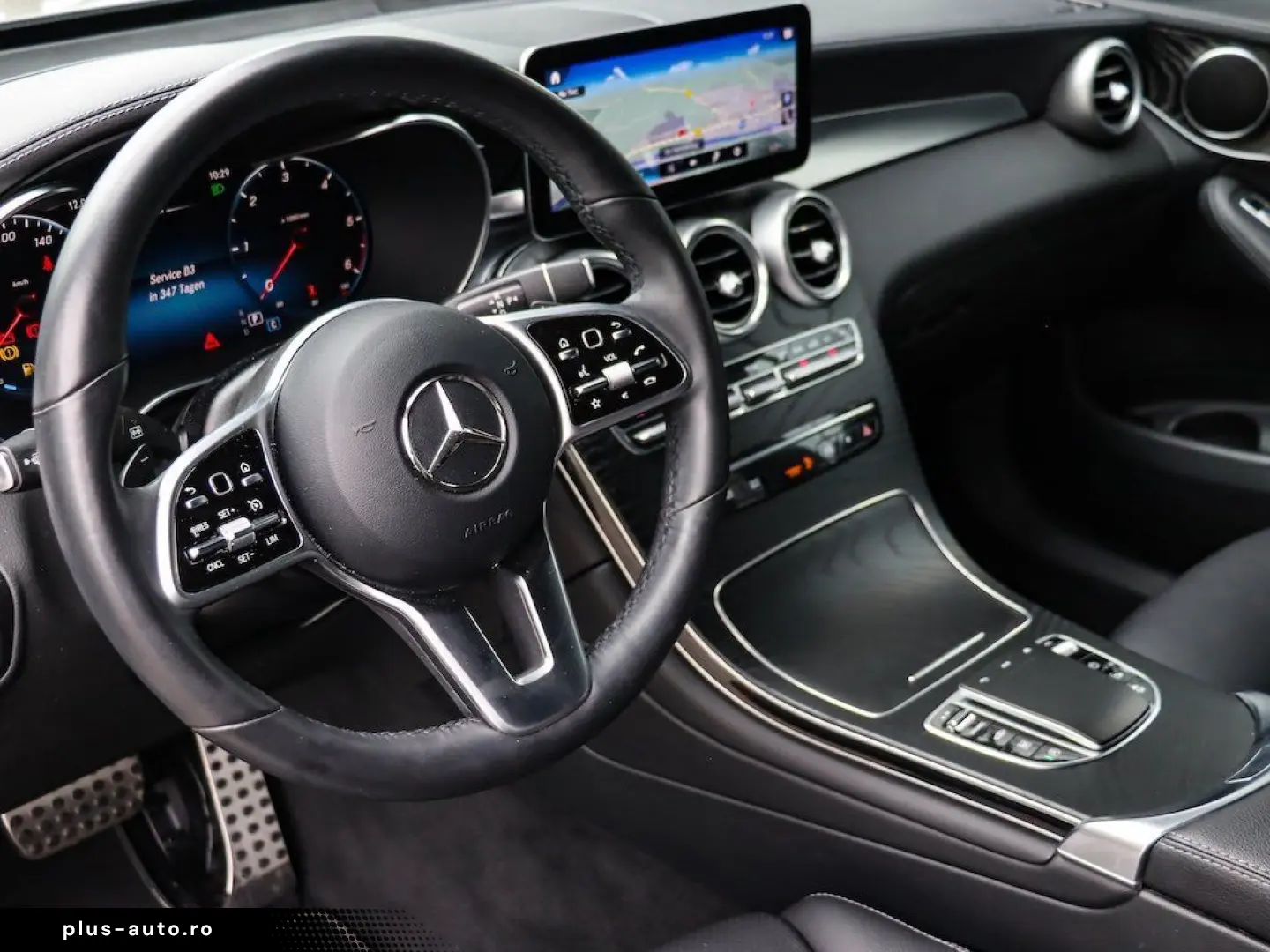 MERCEDES-BENZ GLC 300 d 4M Coupé AMG Air-Body Tempomat HUD