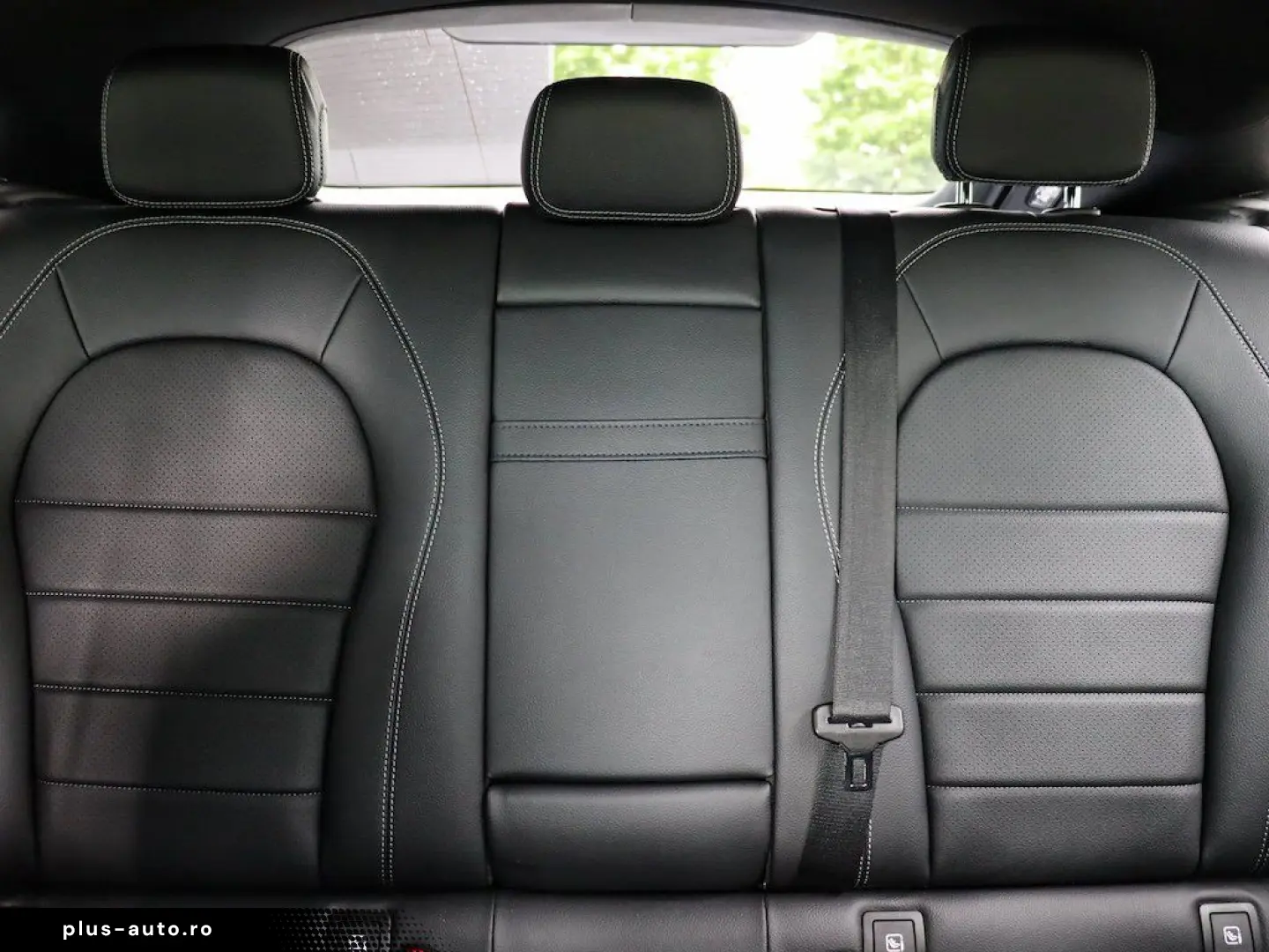MERCEDES-BENZ GLC 300 d 4M Coupé AMG Air-Body Tempomat HUD