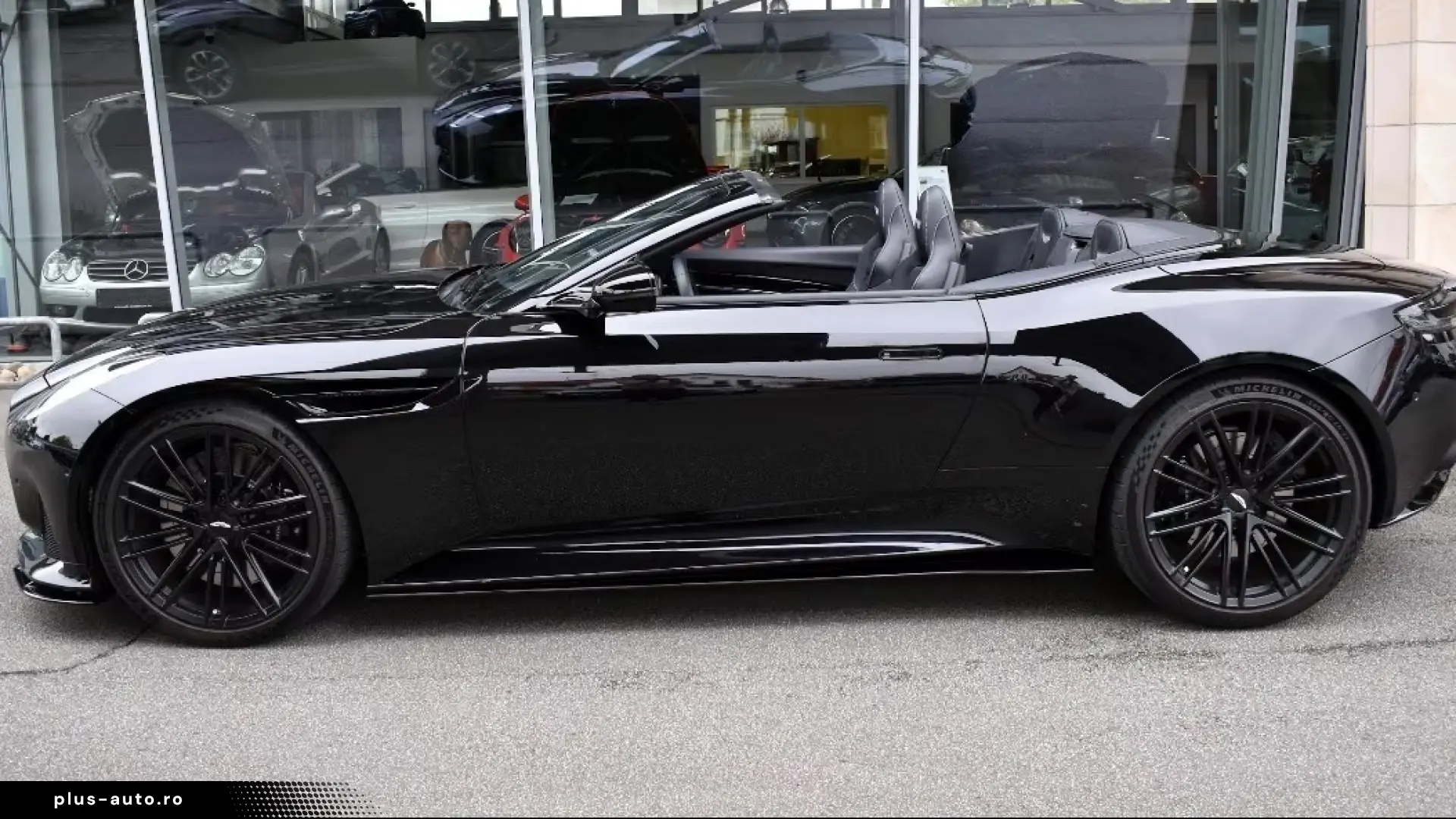 Aston Martin DB12 4.0 V8 Volante