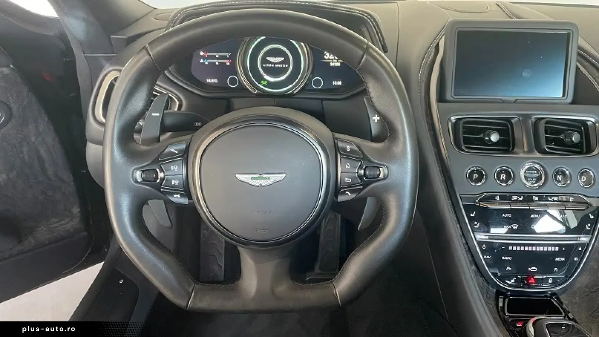 Aston Martin DB11 COUPE-Q