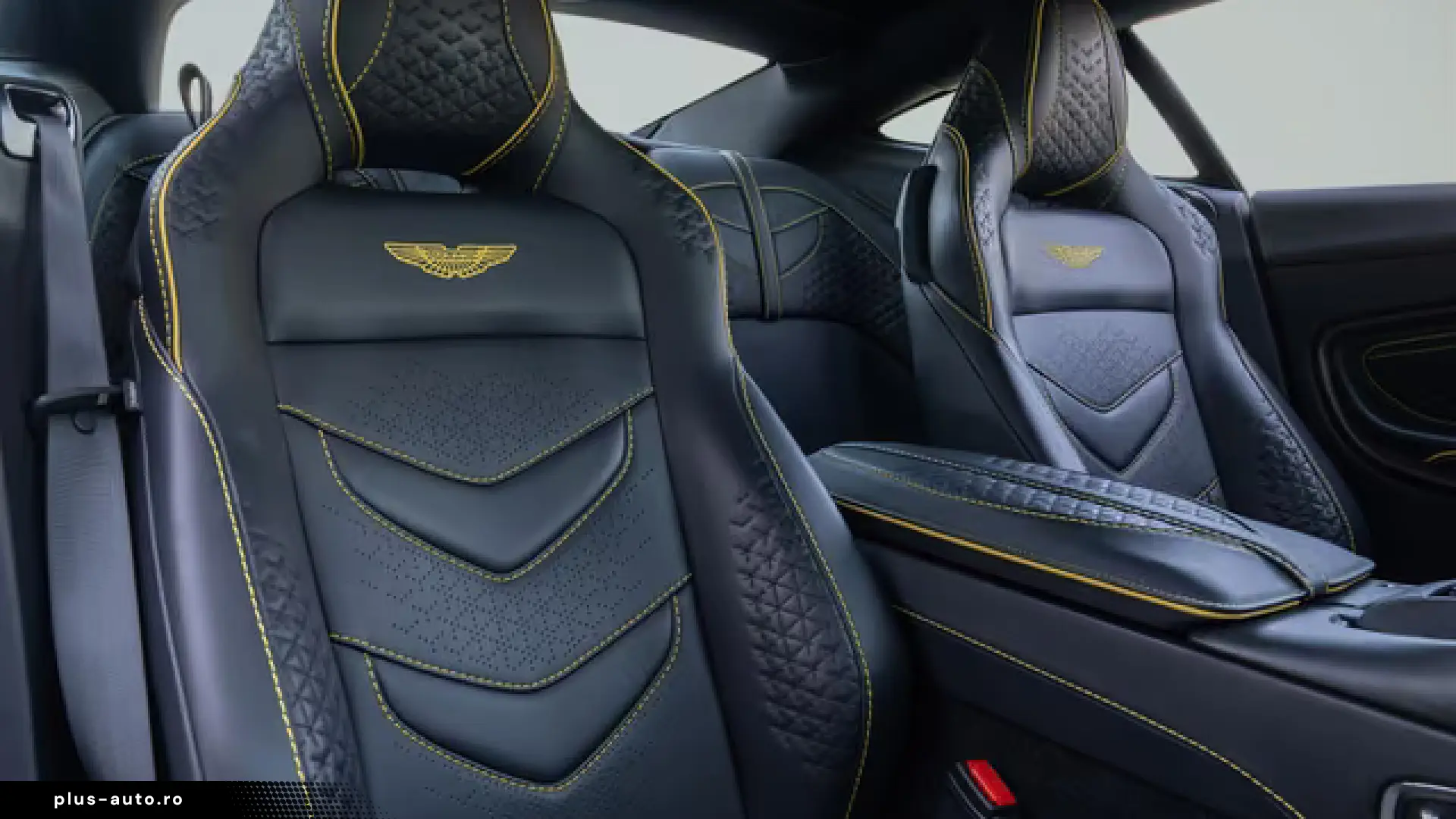 Aston Martin DBS Superleggera 5.2 V12