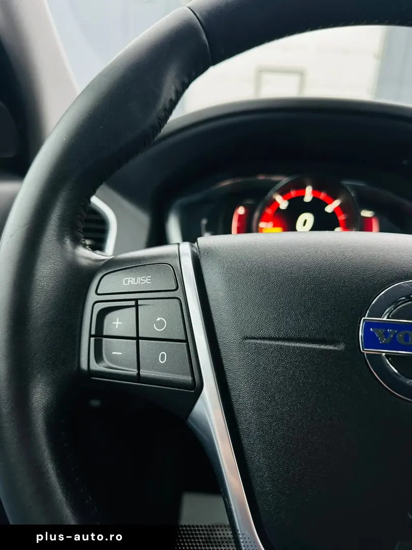 VOLVO XC60 2017 2.0D E6 Garantie 12 Luni Rate Avans 0 Doar C