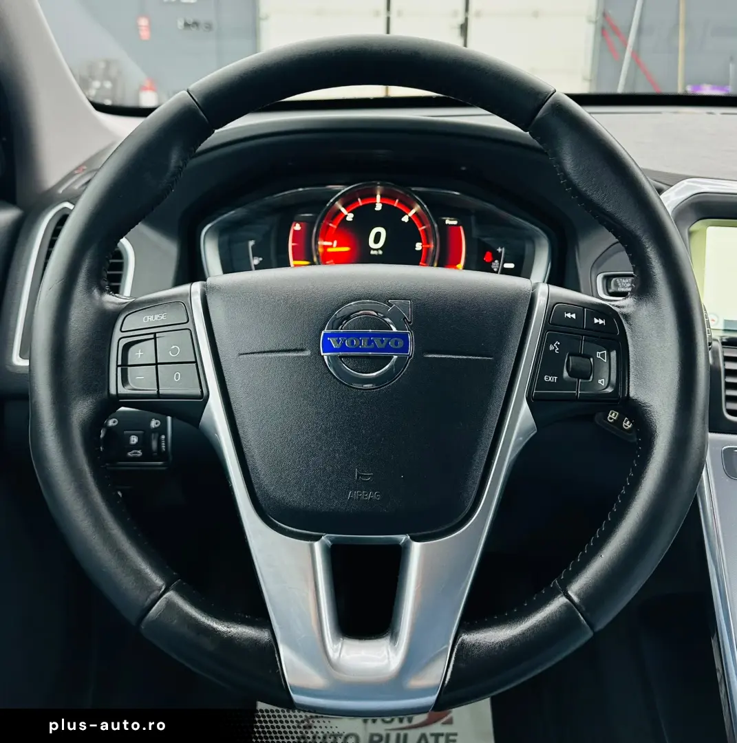 VOLVO XC60 2017 2.0D E6 Garantie 12 Luni Rate Avans 0 Doar C