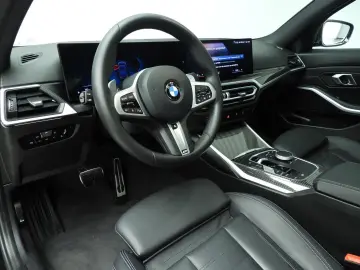 BMW 318 3 Serie Sedan 318i   M-Sportpakket   LED   L