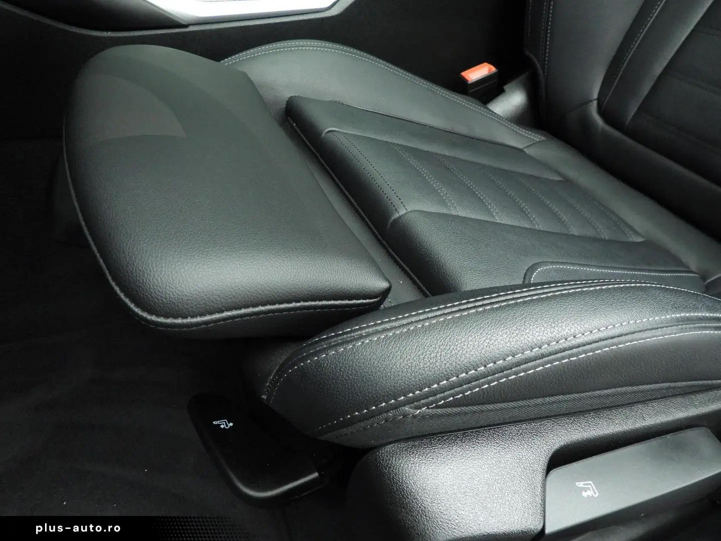 BMW 318 3 Serie Sedan 318i   M-Sportpakket   LED   L