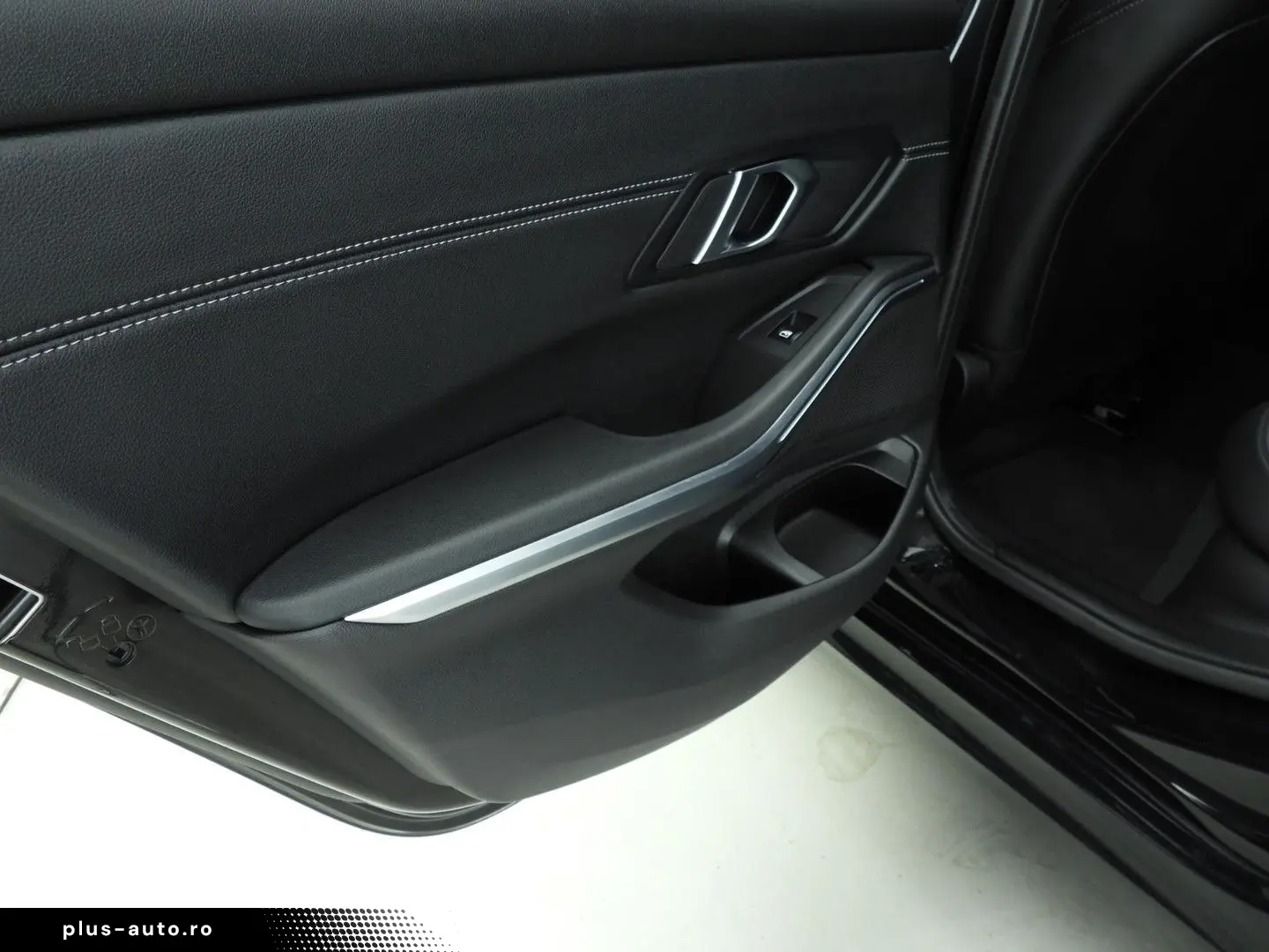BMW 318 3 Serie Sedan 318i   M-Sportpakket   LED   L