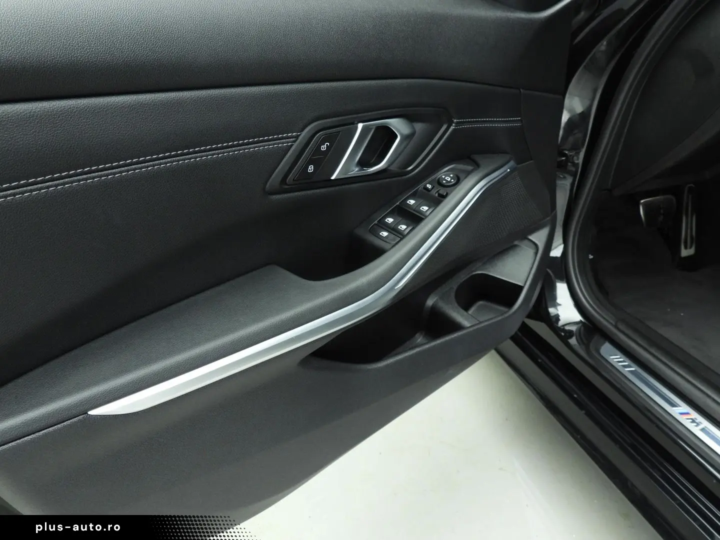 BMW 318 3 Serie Sedan 318i   M-Sportpakket   LED   L