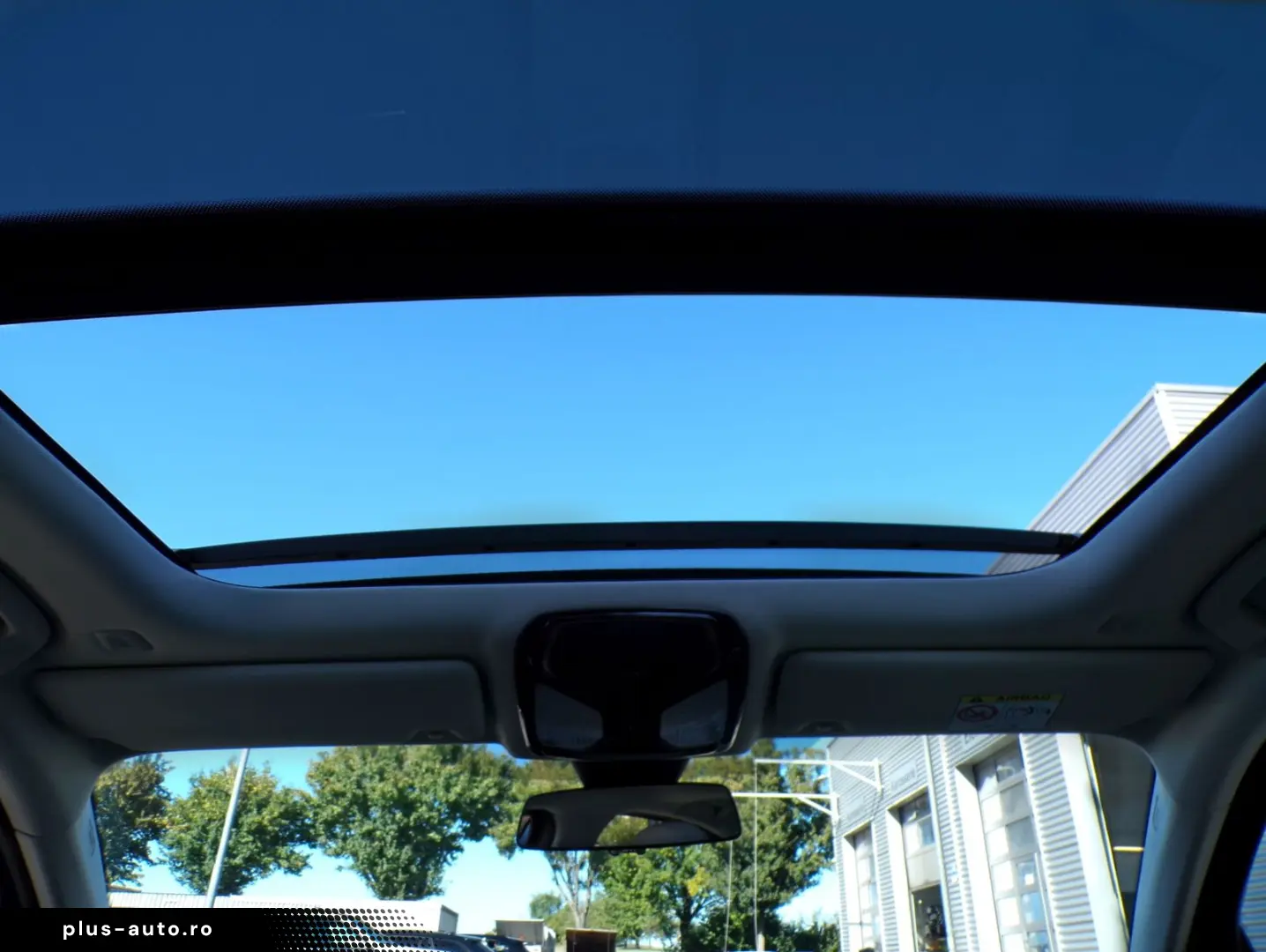 BMW 330i Limousine adLED Drive ParkAssist elGSD HiFi