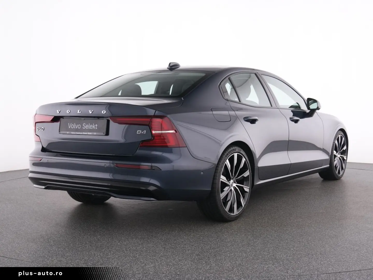 VOLVO S60 B4 PLUS DARK FAP HKSOUND LICHTPAK