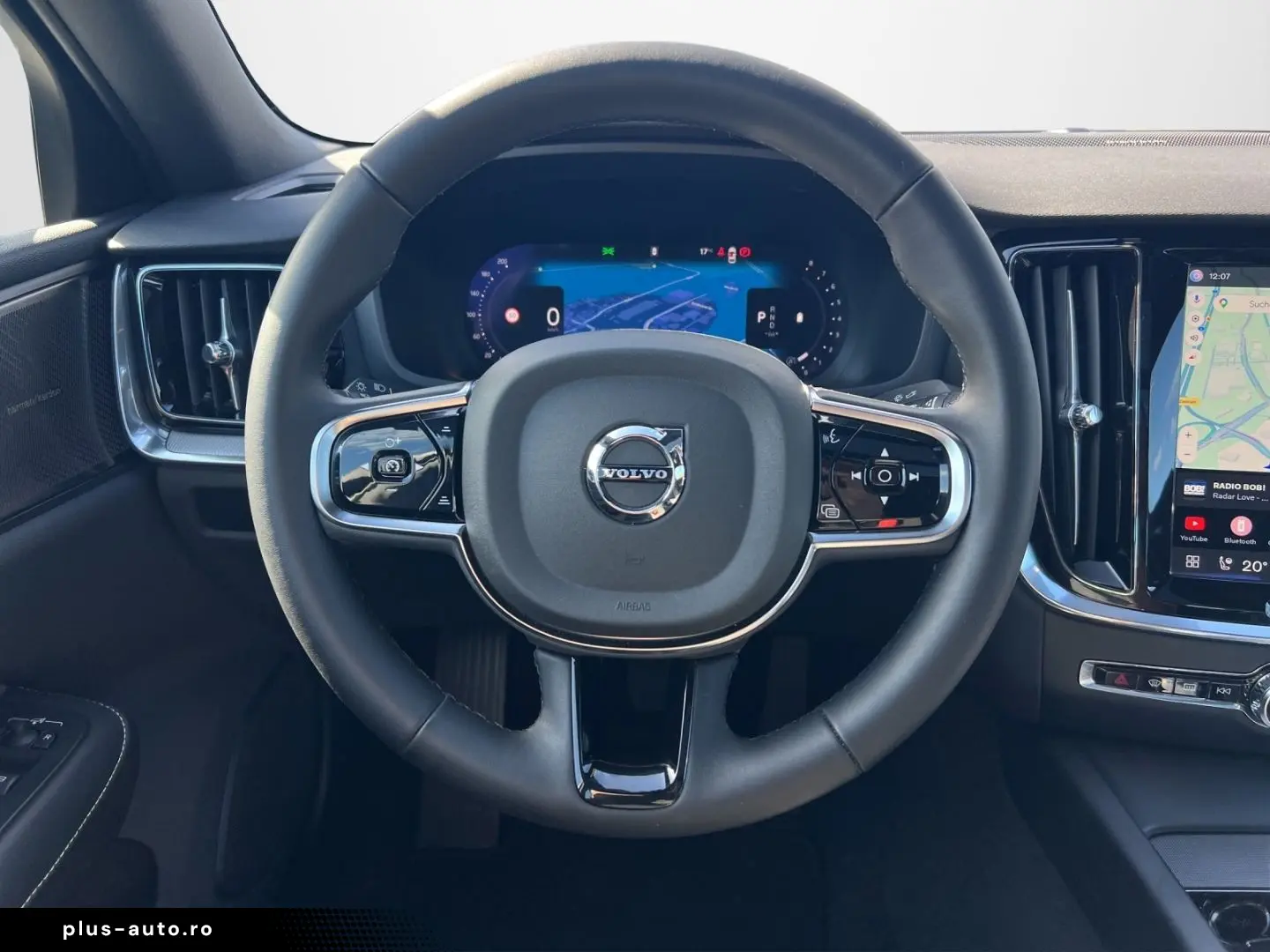 VOLVO S60 Plus Dark ACC Schiebedach Keyless 360