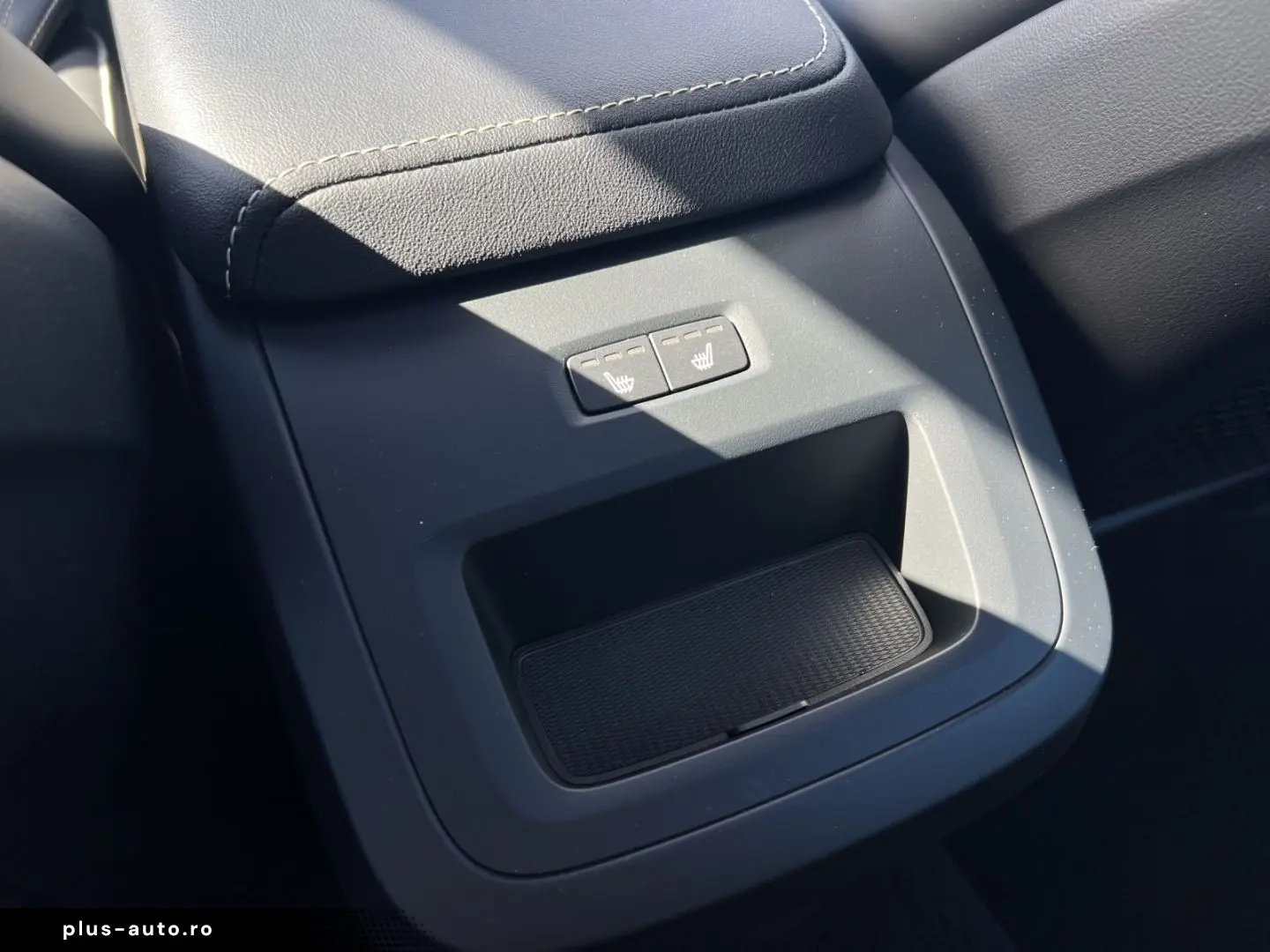 VOLVO S60 Plus Dark ACC Schiebedach Keyless 360