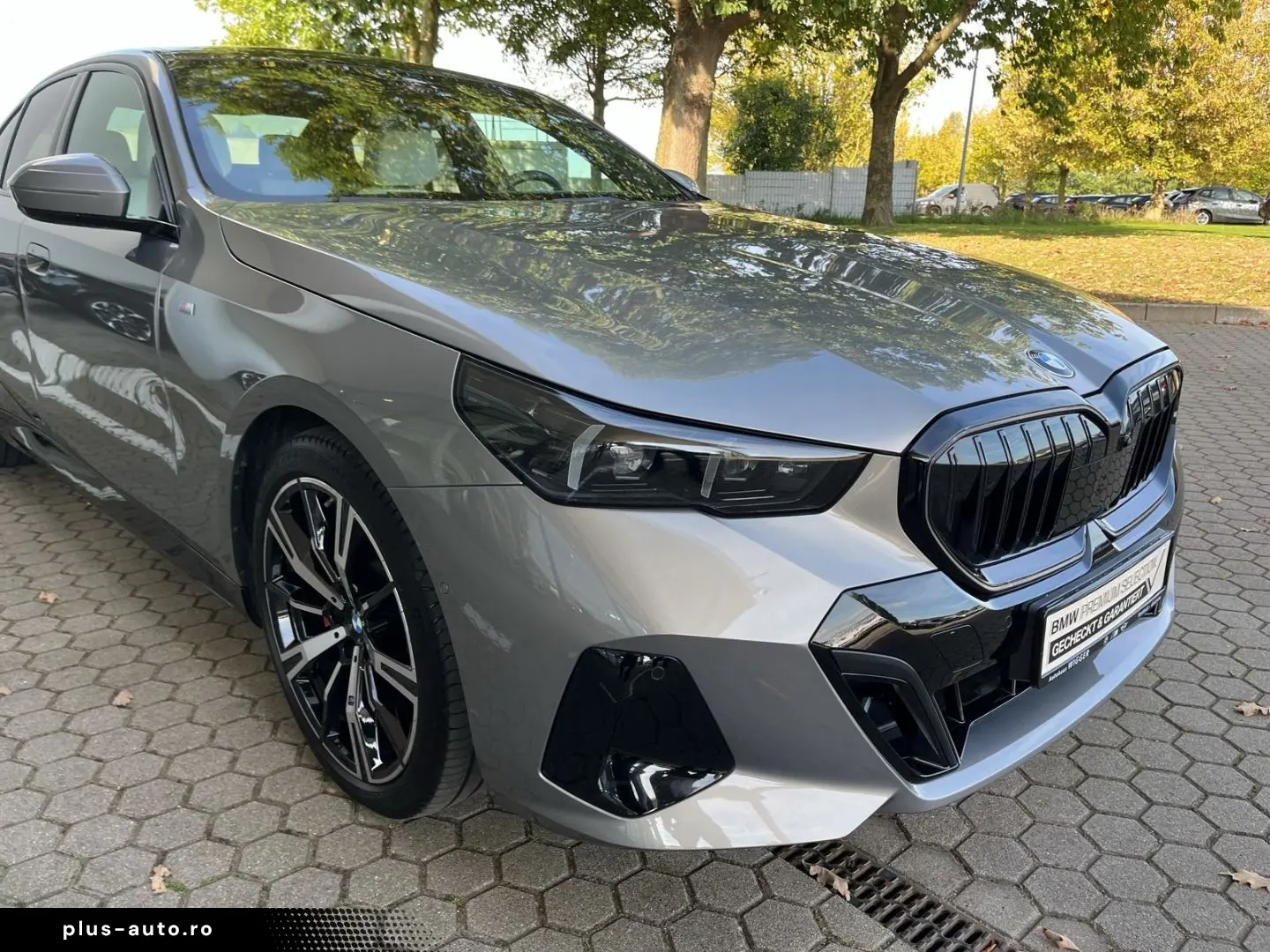 BMW 520 d M Sport Pro xDrive HUD StandHZG Pano Navi