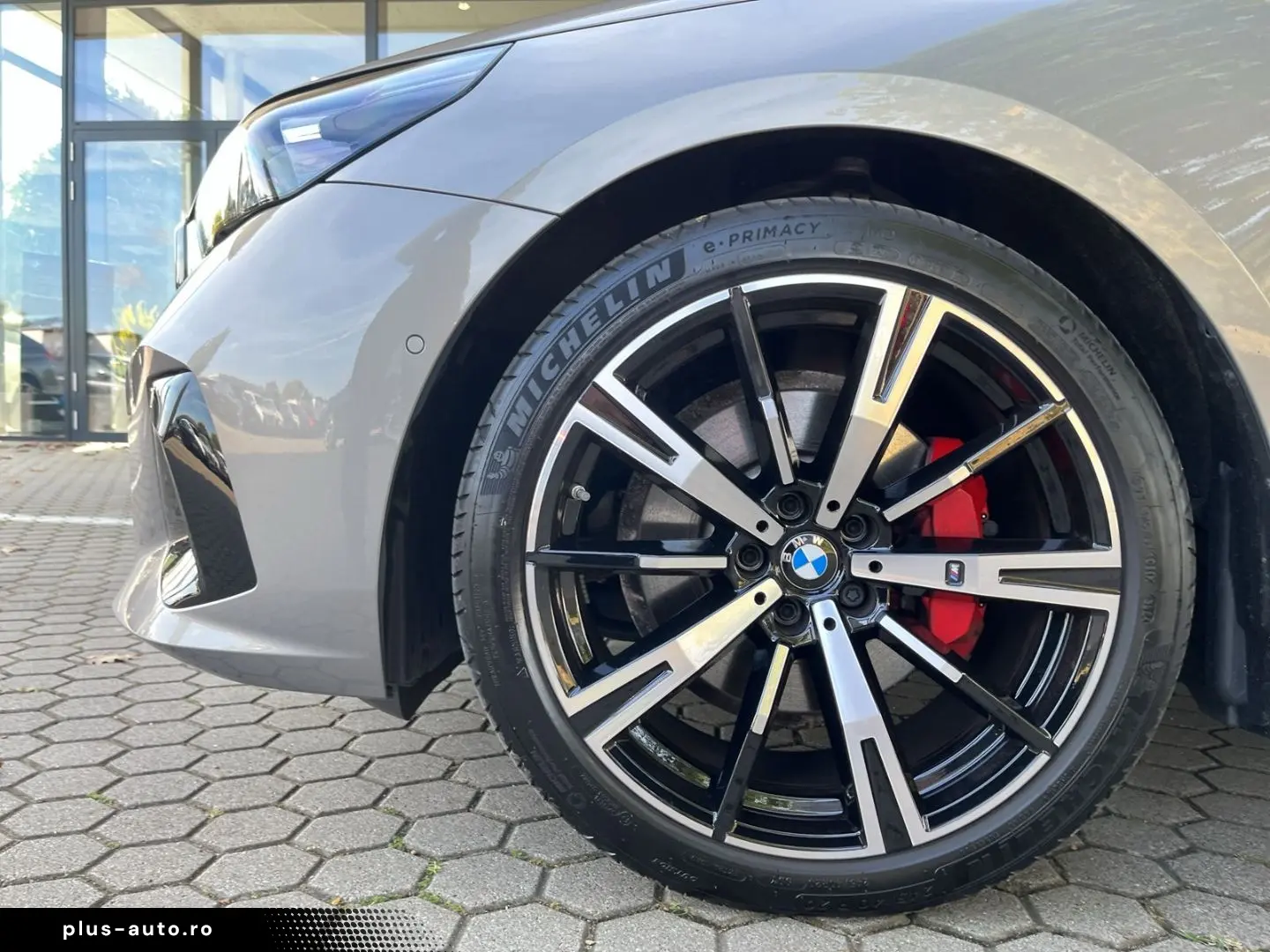 BMW 520 d M Sport Pro xDrive HUD StandHZG Pano Navi