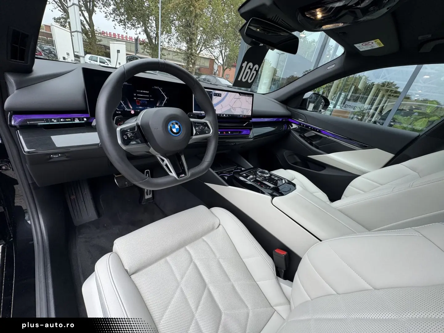 BMW 530e xDrive M Sport h&k PANO Autobahnas 360