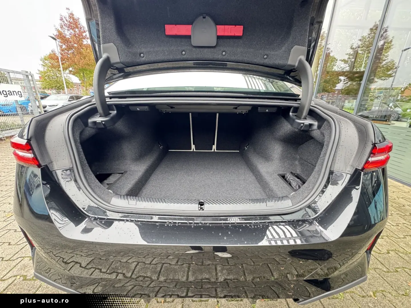 BMW 530e xDrive M Sport h&k PANO Autobahnas 360