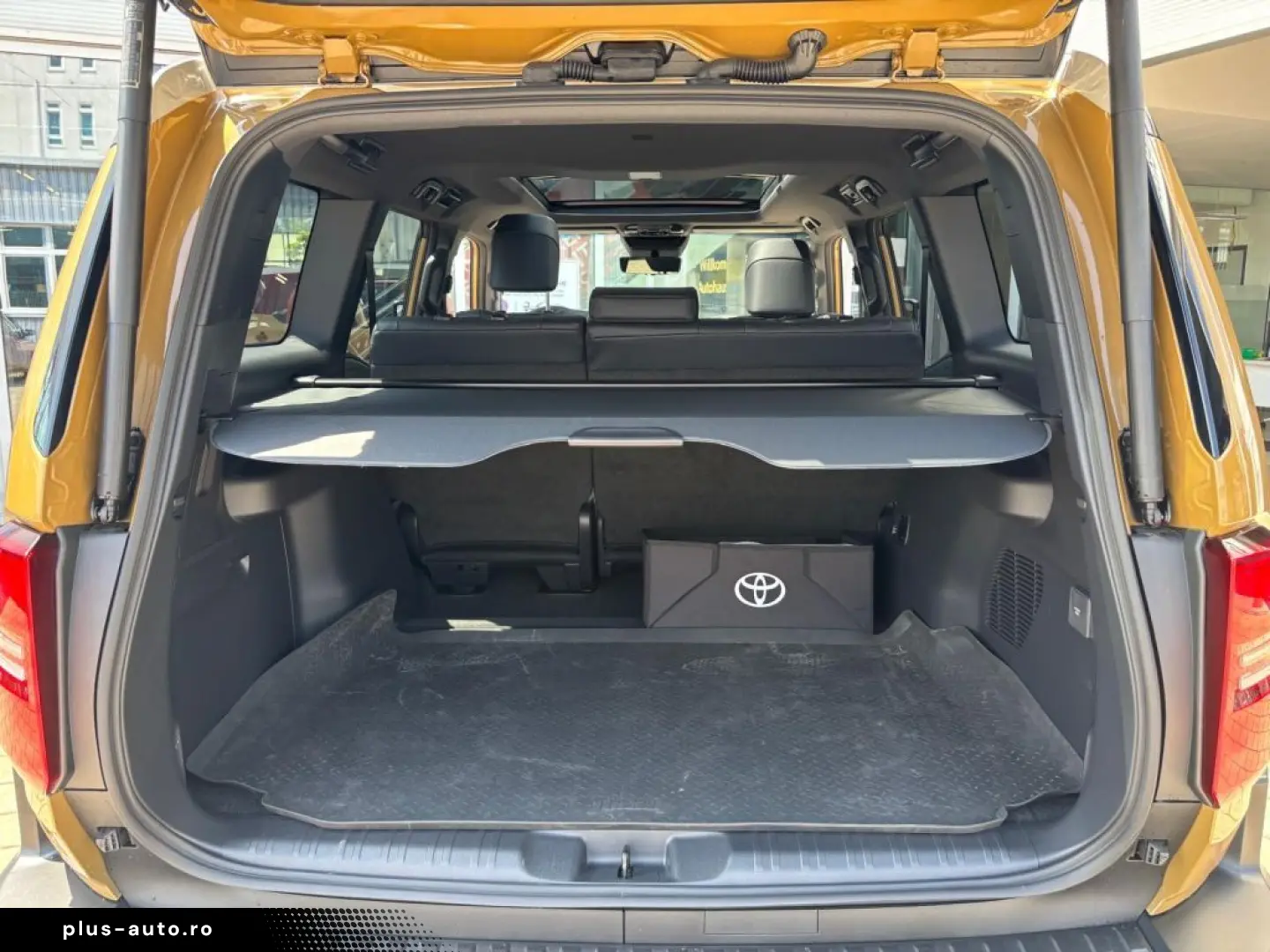TOYOTA Land Cruiser 2.8 D-4D Automatik First Edition