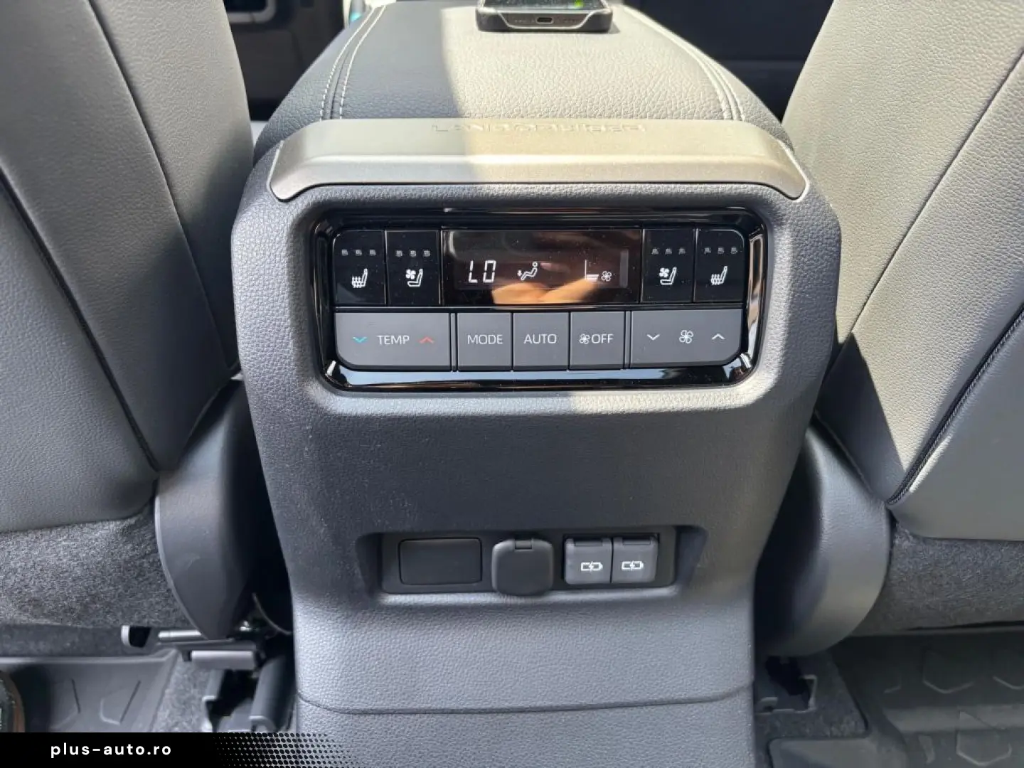 TOYOTA Land Cruiser 2.8 D-4D Automatik First Edition