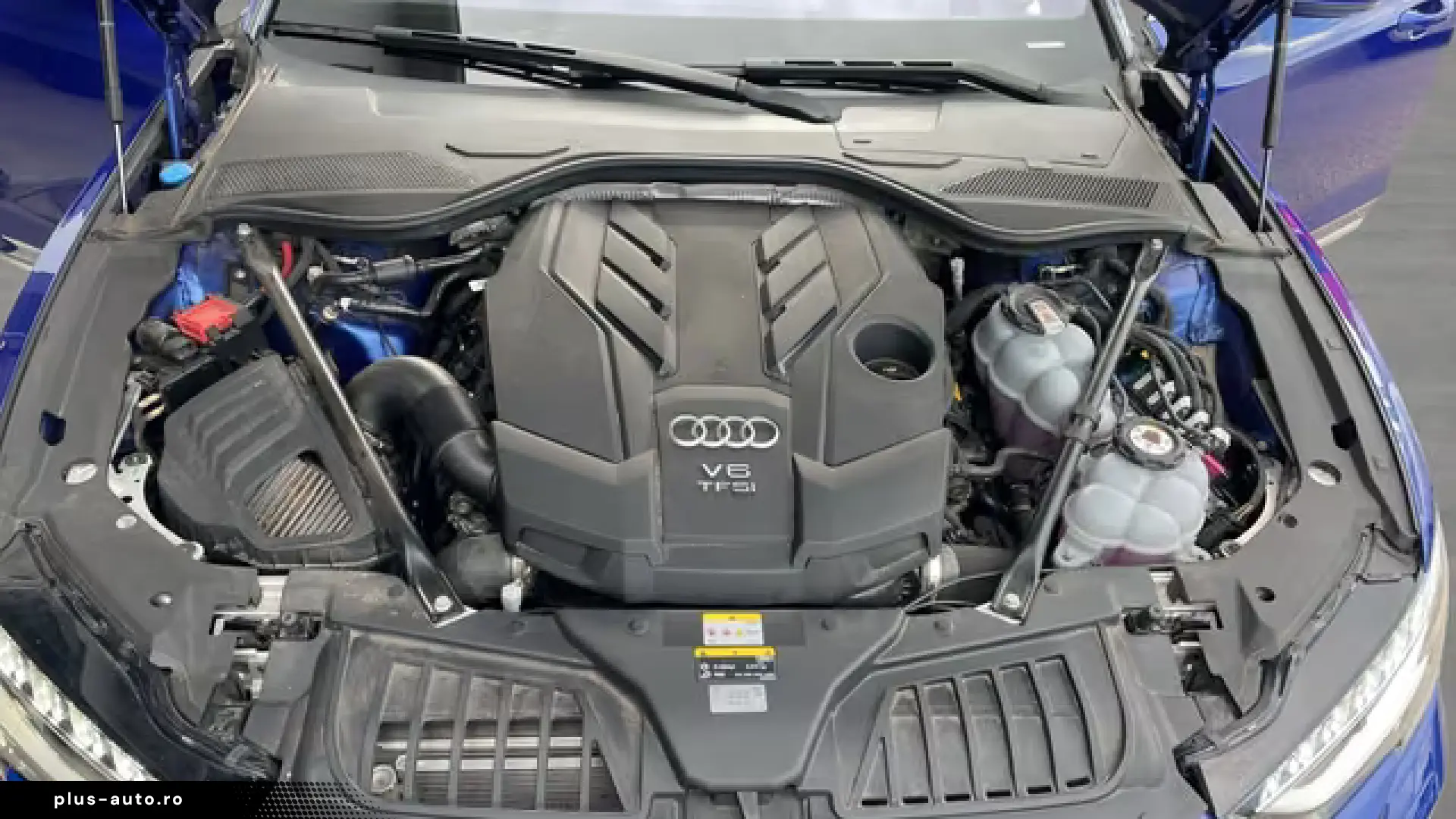 Audi A8 60 TFSI e quattro Matrix AHK HuD