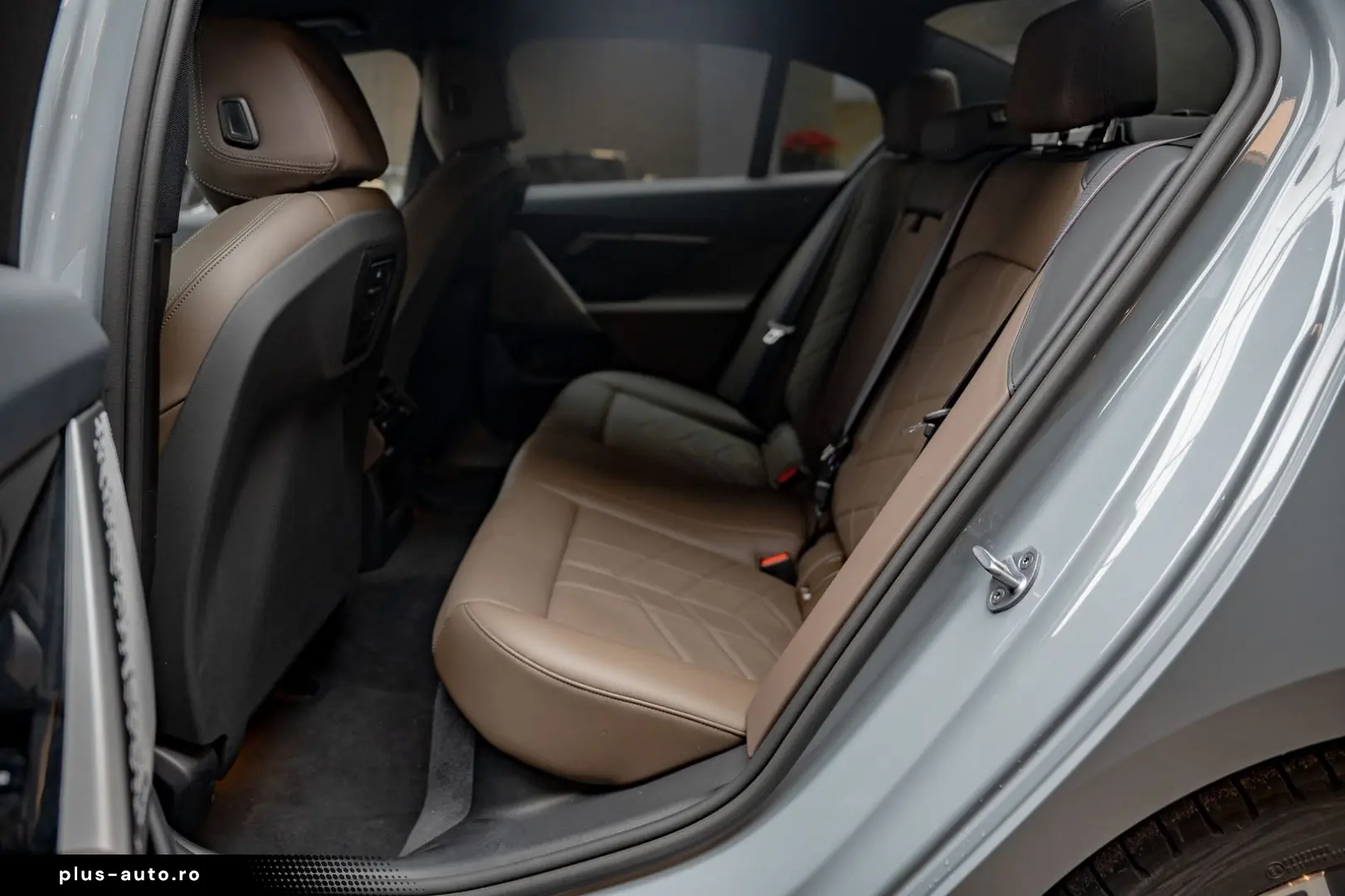 BMW 520 D M SPORT PRO MY25   INDIVIDUAL   HARMAN