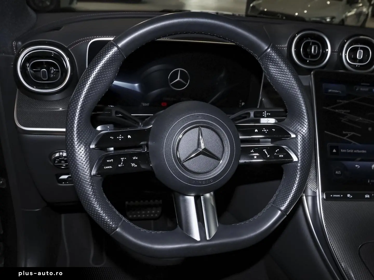 MERCEDES-BENZ GLC 200 4M Coupe AMG Night Panorama Distronic