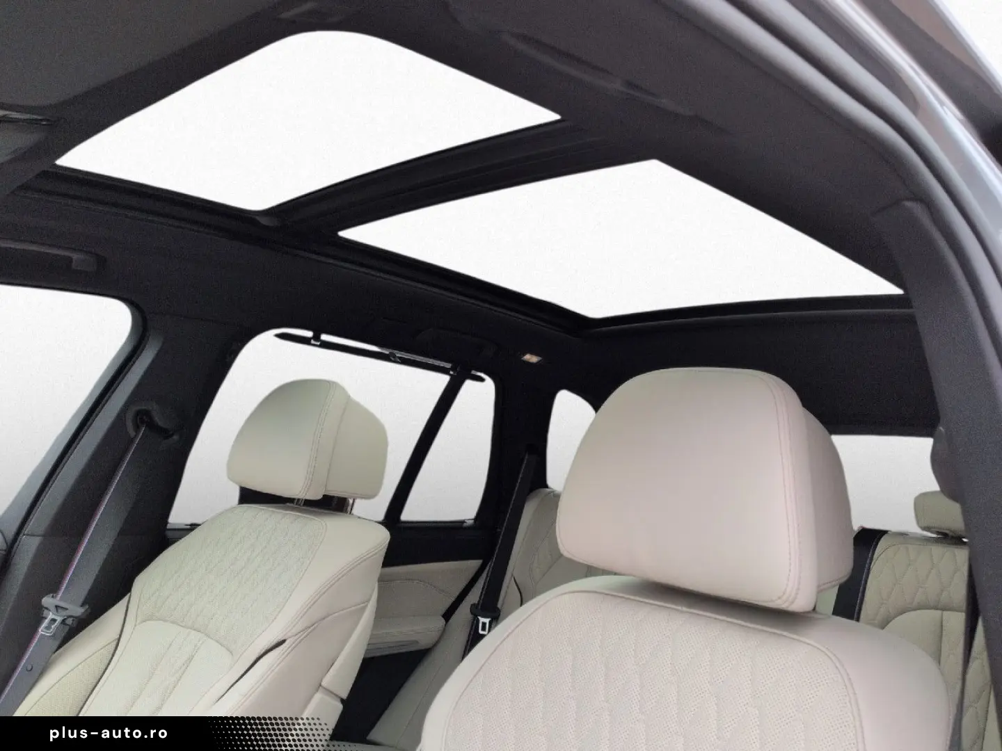 BMW X5 xDrive50e M Sport Pro 22  AHK Pano IntegralL