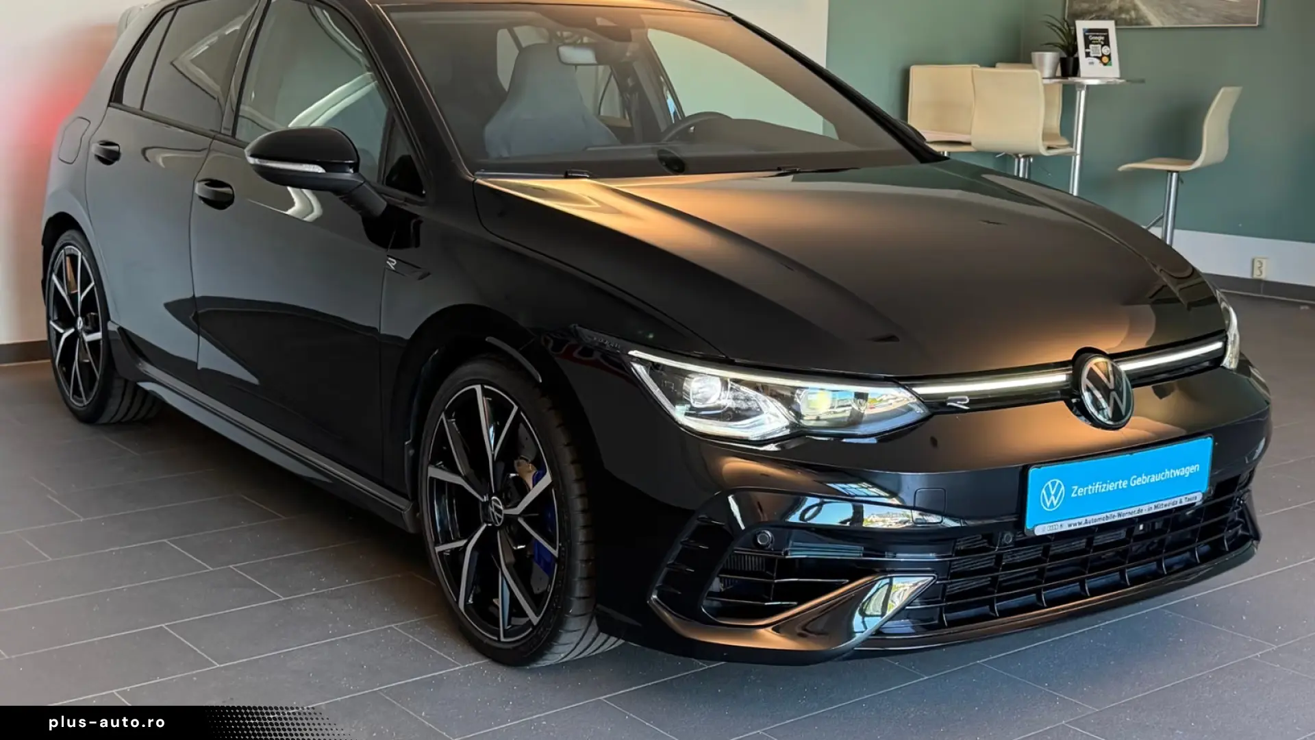 Volkswagen Golf R Black 2.0 TSI DSG – 333 CP  4Motion 4x4