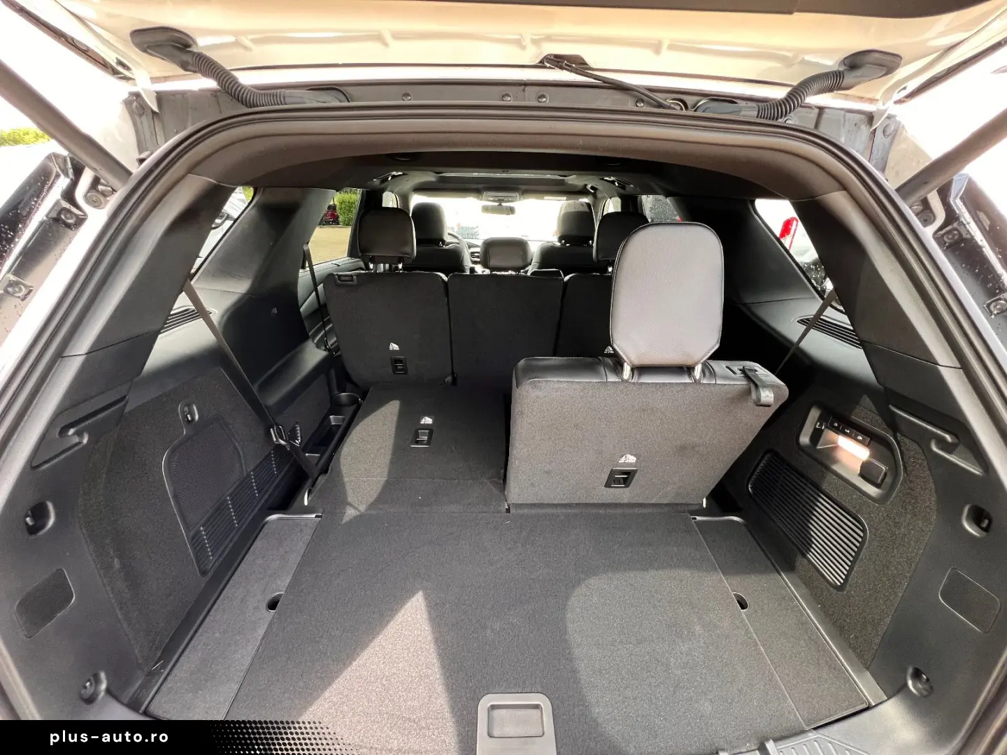 FORD Explorer ST-Line Plug-in-Hybrid 4x4