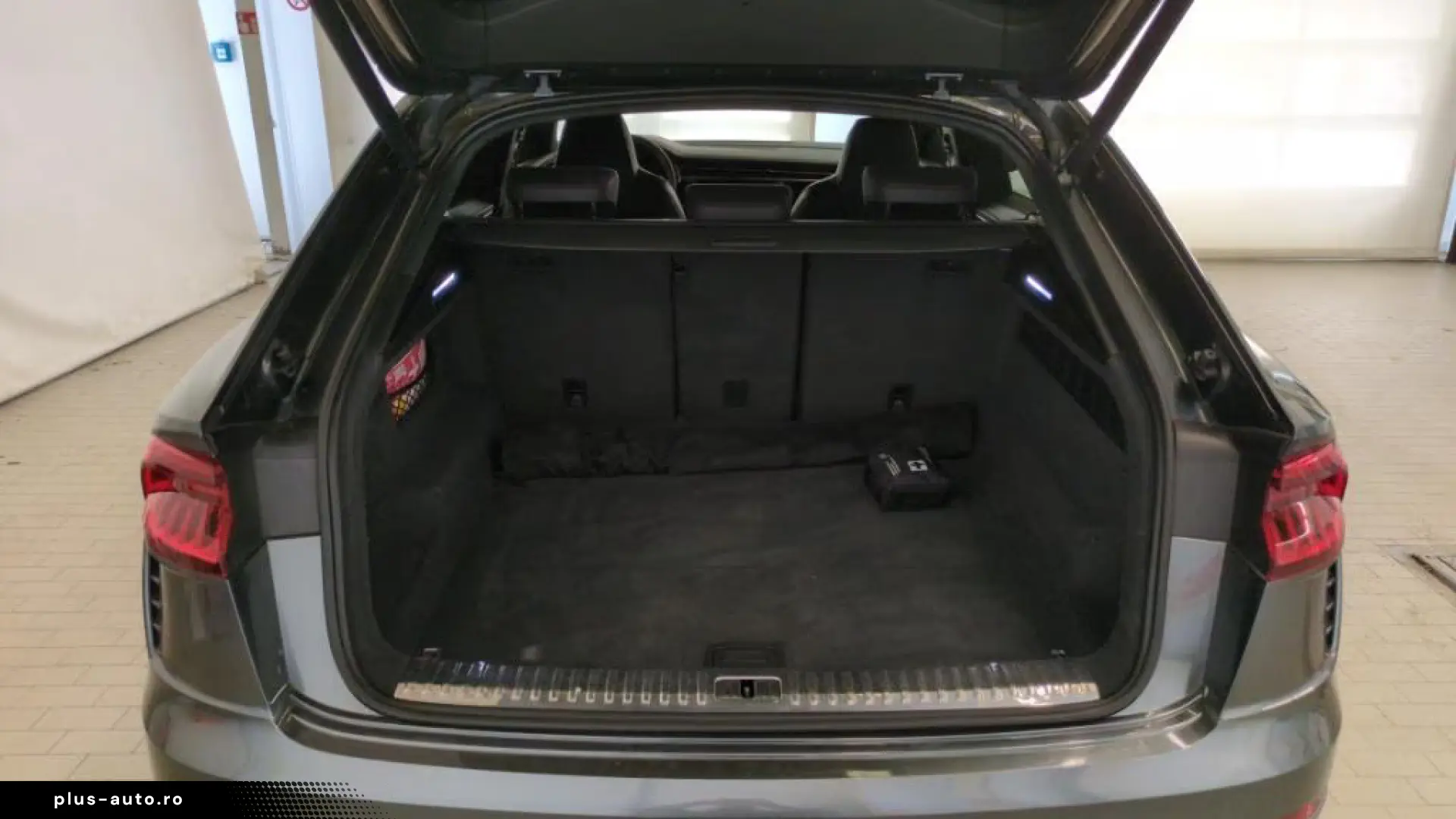 Audi RSQ8 MATRIX PANO B&O ACC 360