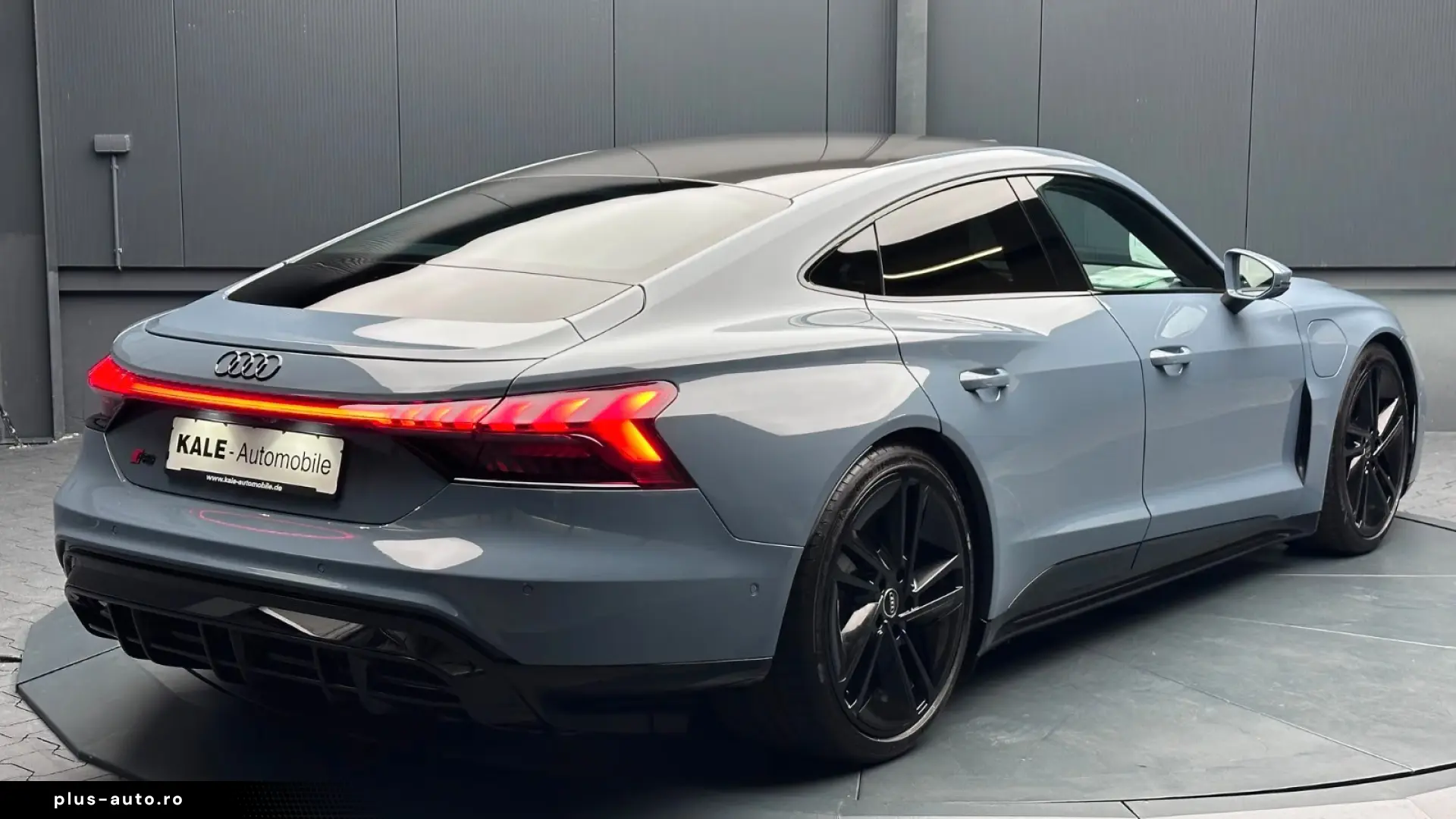 Audi RS e-tron GT quattro