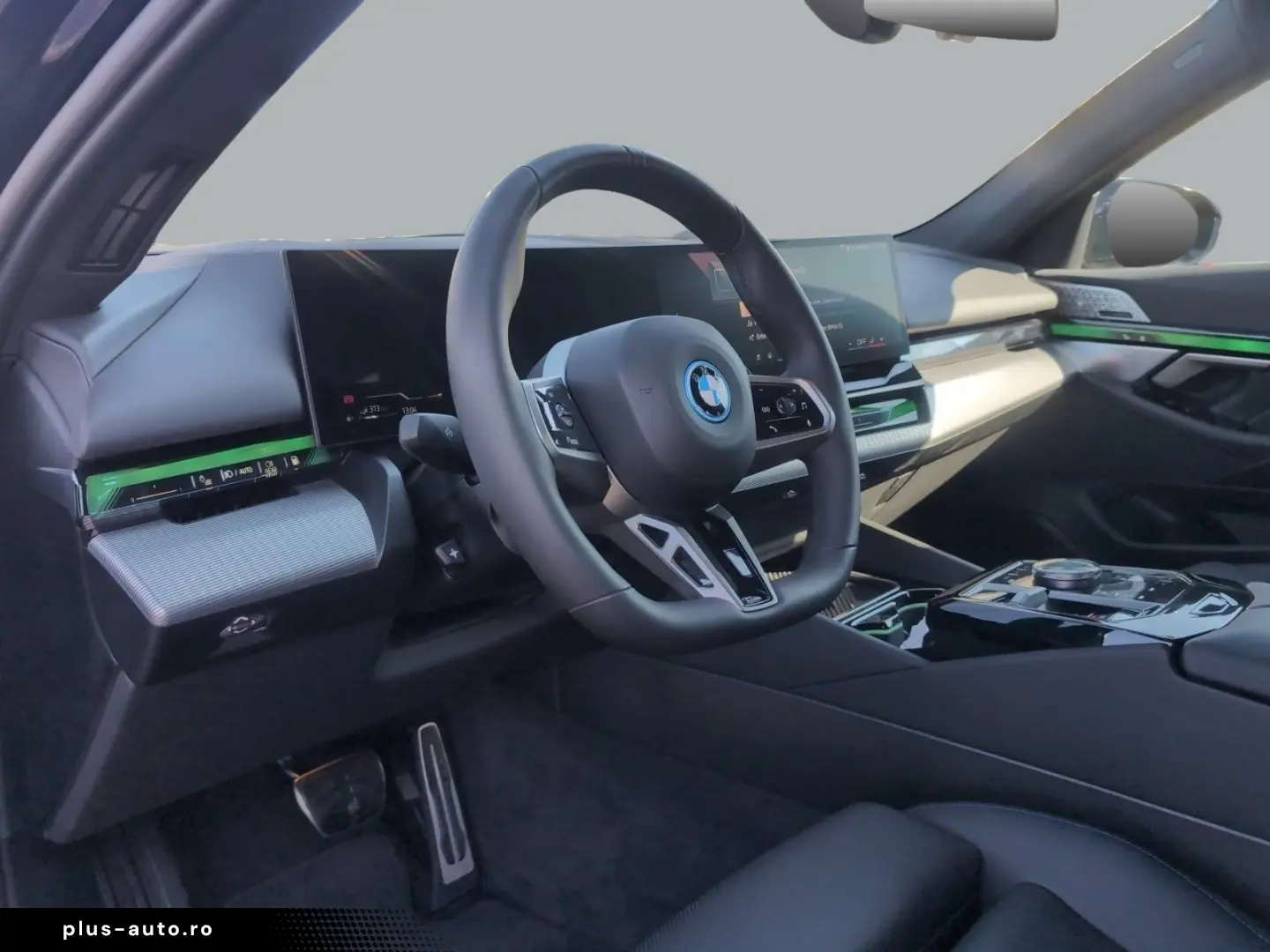 BMW 550e xDrive M PAKET   AHK 360  BT
