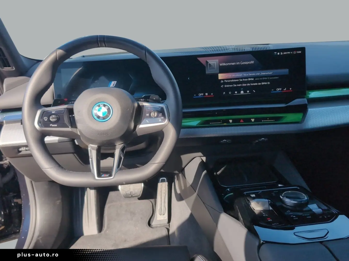 BMW 550e xDrive M PAKET   AHK 360  BT