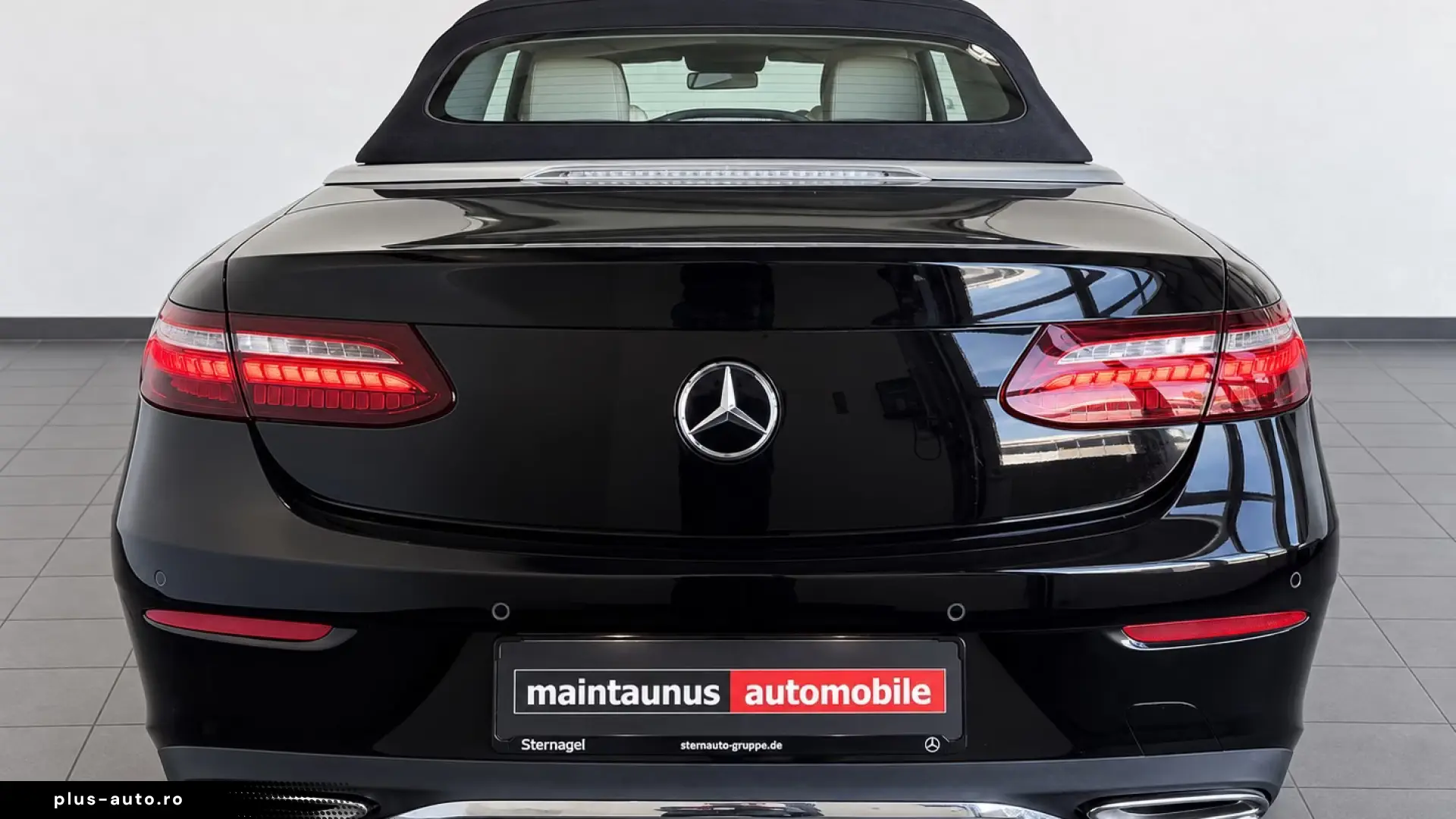 Mercedes-Benz E 200 Cabriolet AMG LINE DISTRONIC