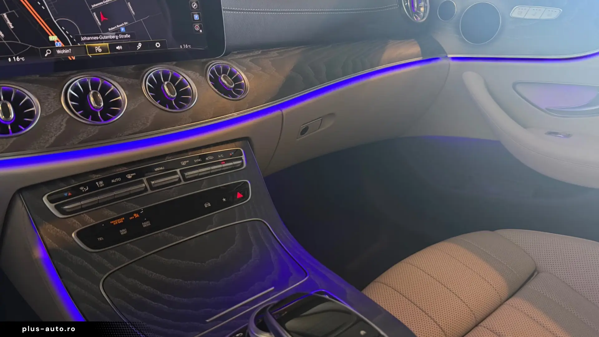 Mercedes-Benz E 200 Cabriolet AMG LINE DISTRONIC