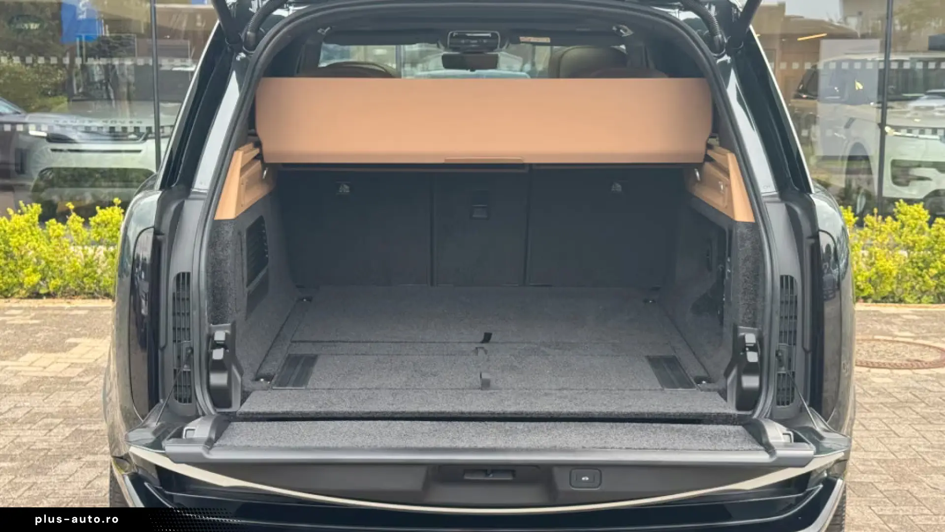 Land Rover Range Rover D350 Autobiography